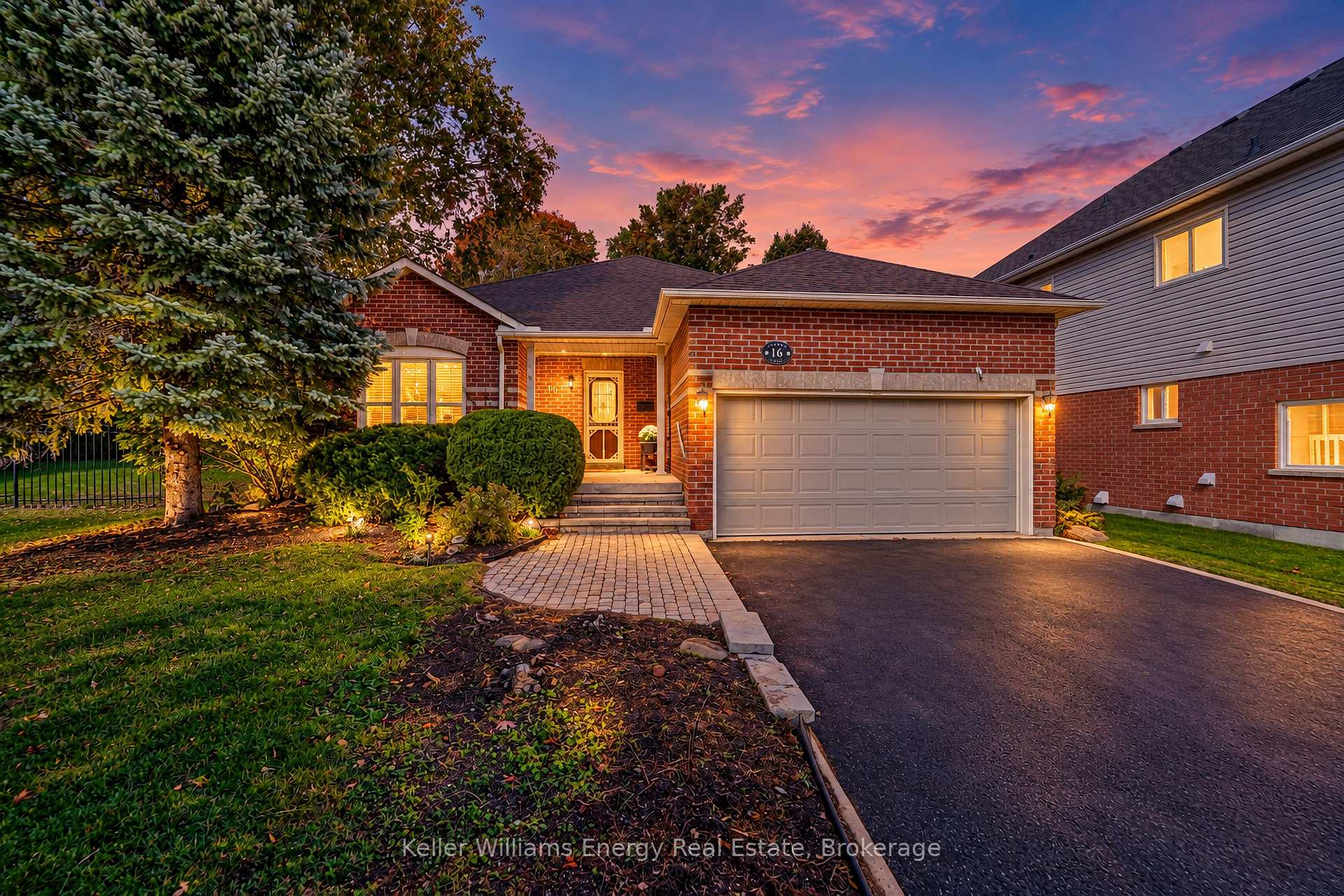 Photo 1 of 16 Amber Court, Scugog, Port Perry — HOMEH