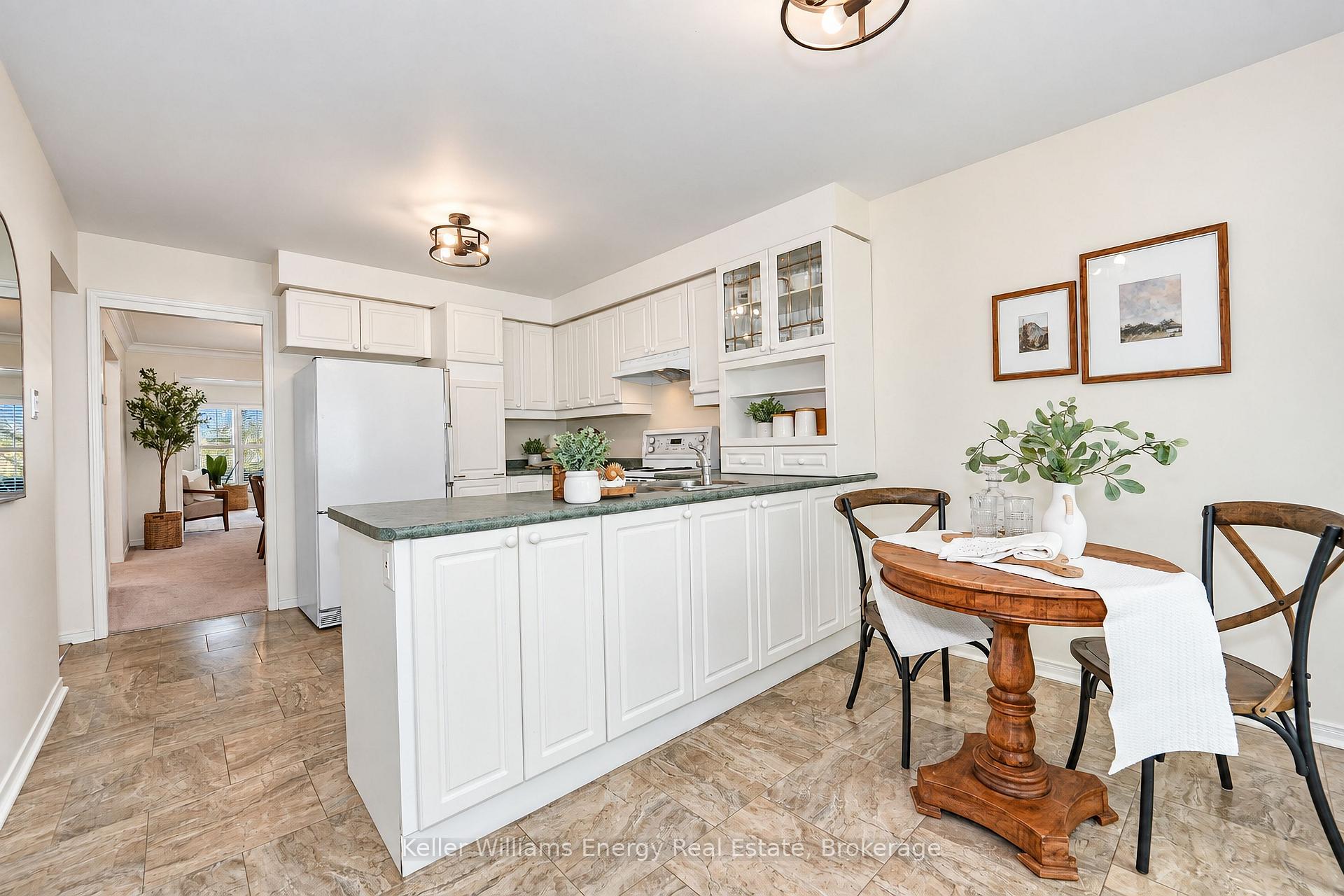 Photo 9 of 16 Amber Court, Scugog, Port Perry — HOMEH