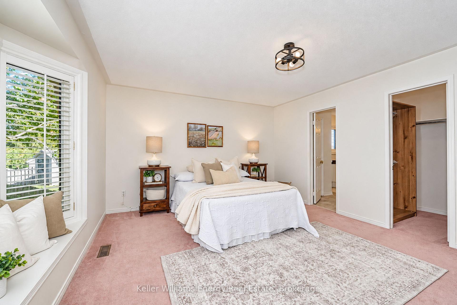 Photo 12 of 16 Amber Court, Scugog, Port Perry — HOMEH