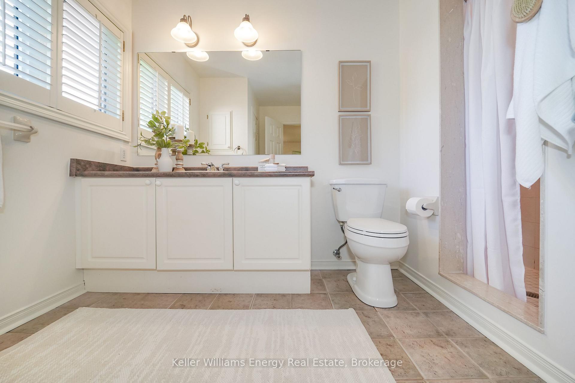 Photo 14 of 16 Amber Court, Scugog, Port Perry — HOMEH