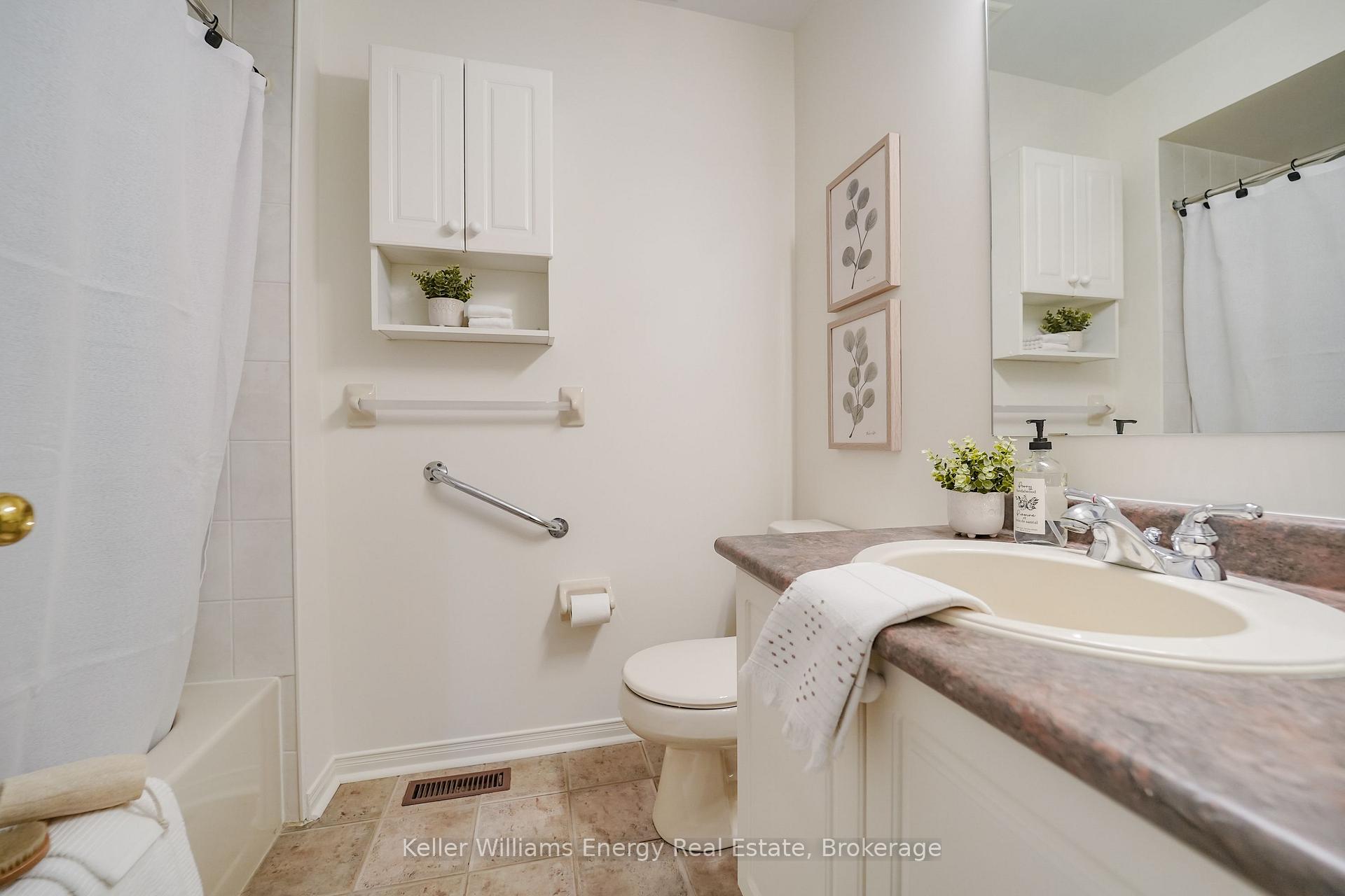 Photo 16 of 16 Amber Court, Scugog, Port Perry — HOMEH
