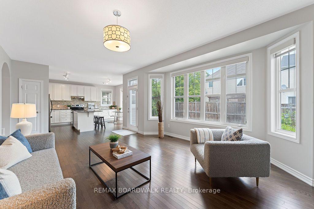 Photo 15 of 427 Brigatine Avenue, Ottawa, Stittsville (North) — HOMEH