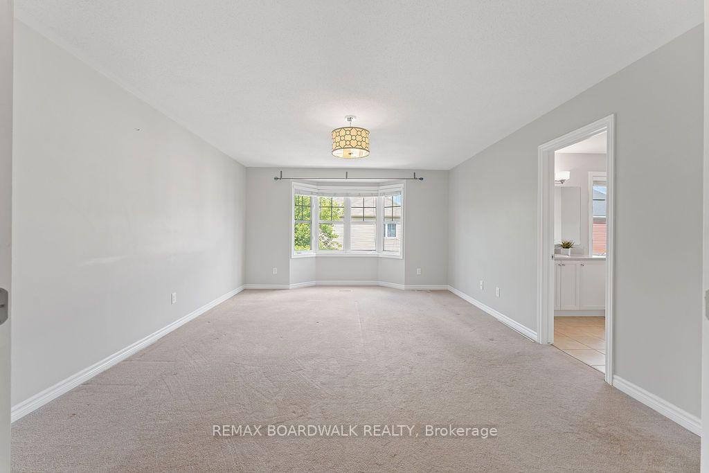 Photo 18 of 427 Brigatine Avenue, Ottawa, Stittsville (North) — HOMEH