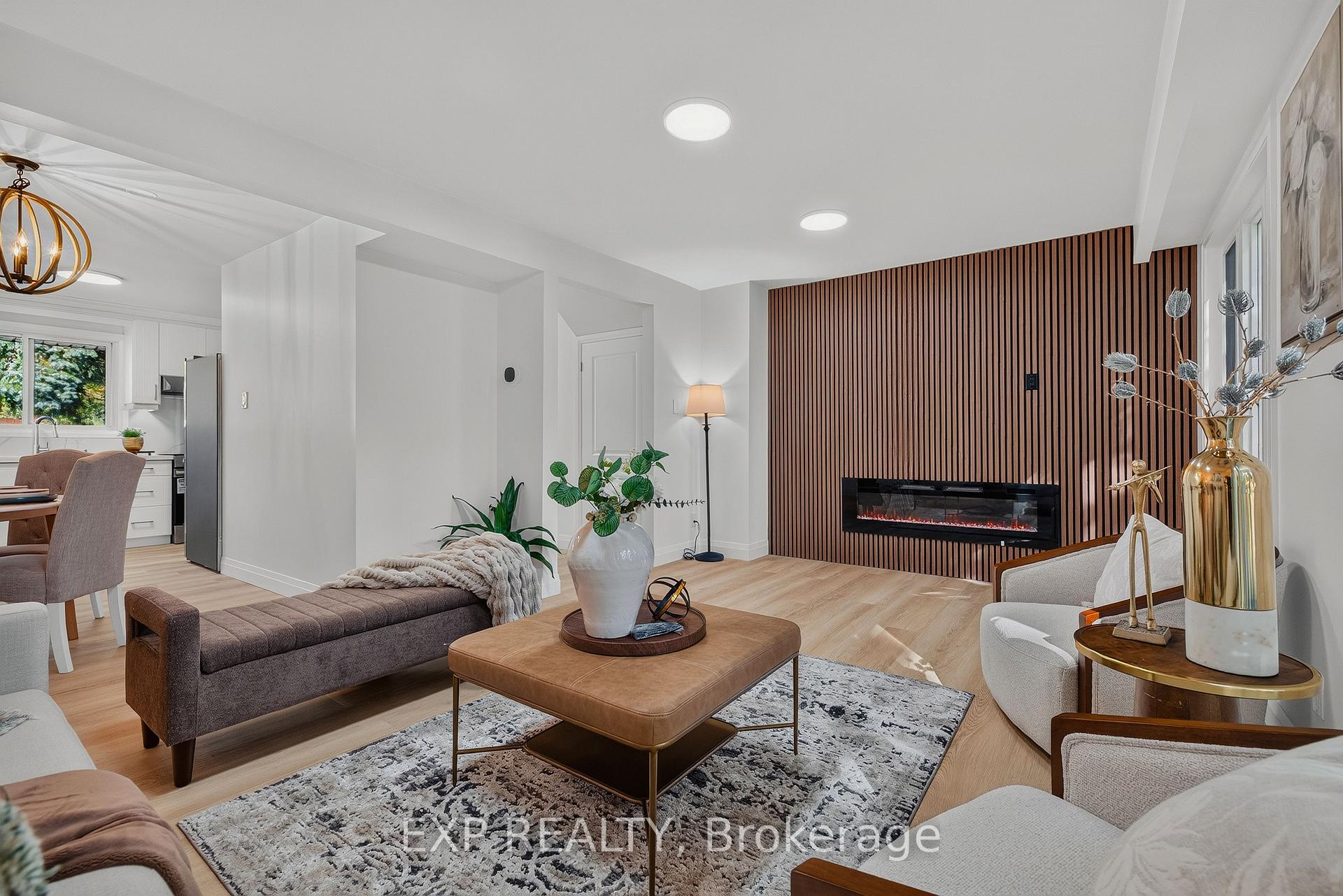 Photo 9 of 103 Dalegrove Drive, Kitchener, Victoria Hills — HOMEH