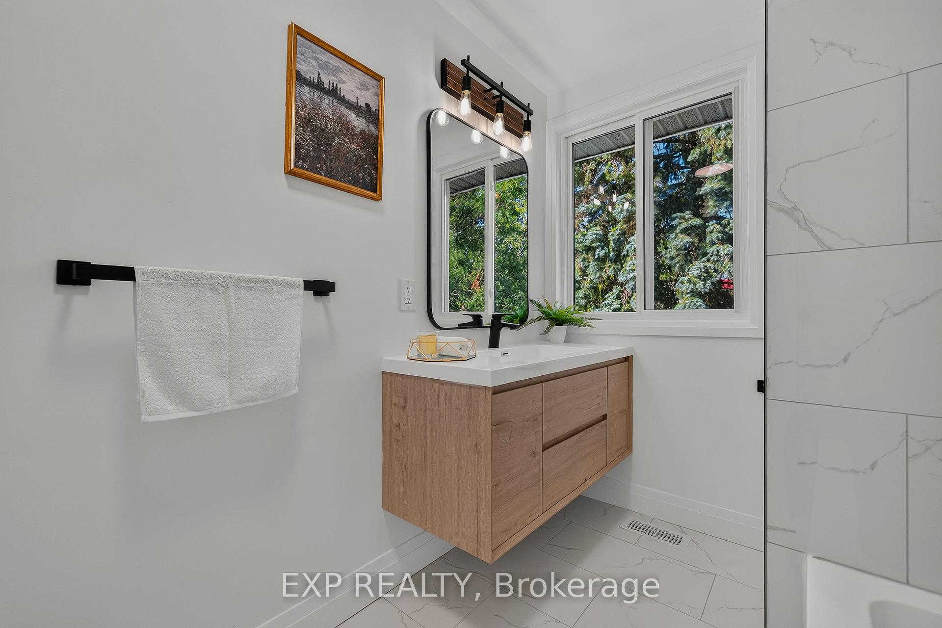 Photo 31 of 103 Dalegrove Drive, Kitchener, Victoria Hills — HOMEH