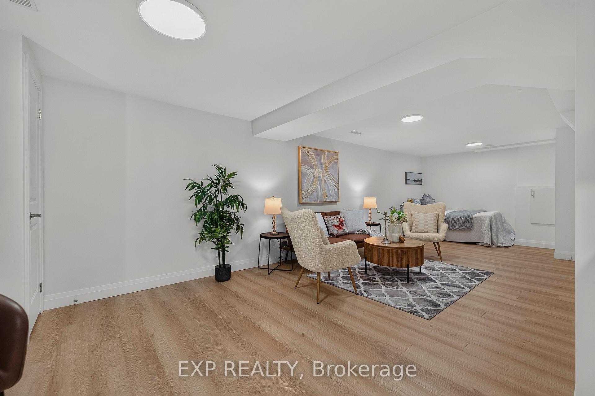Photo 39 of 103 Dalegrove Drive, Kitchener, Victoria Hills — HOMEH