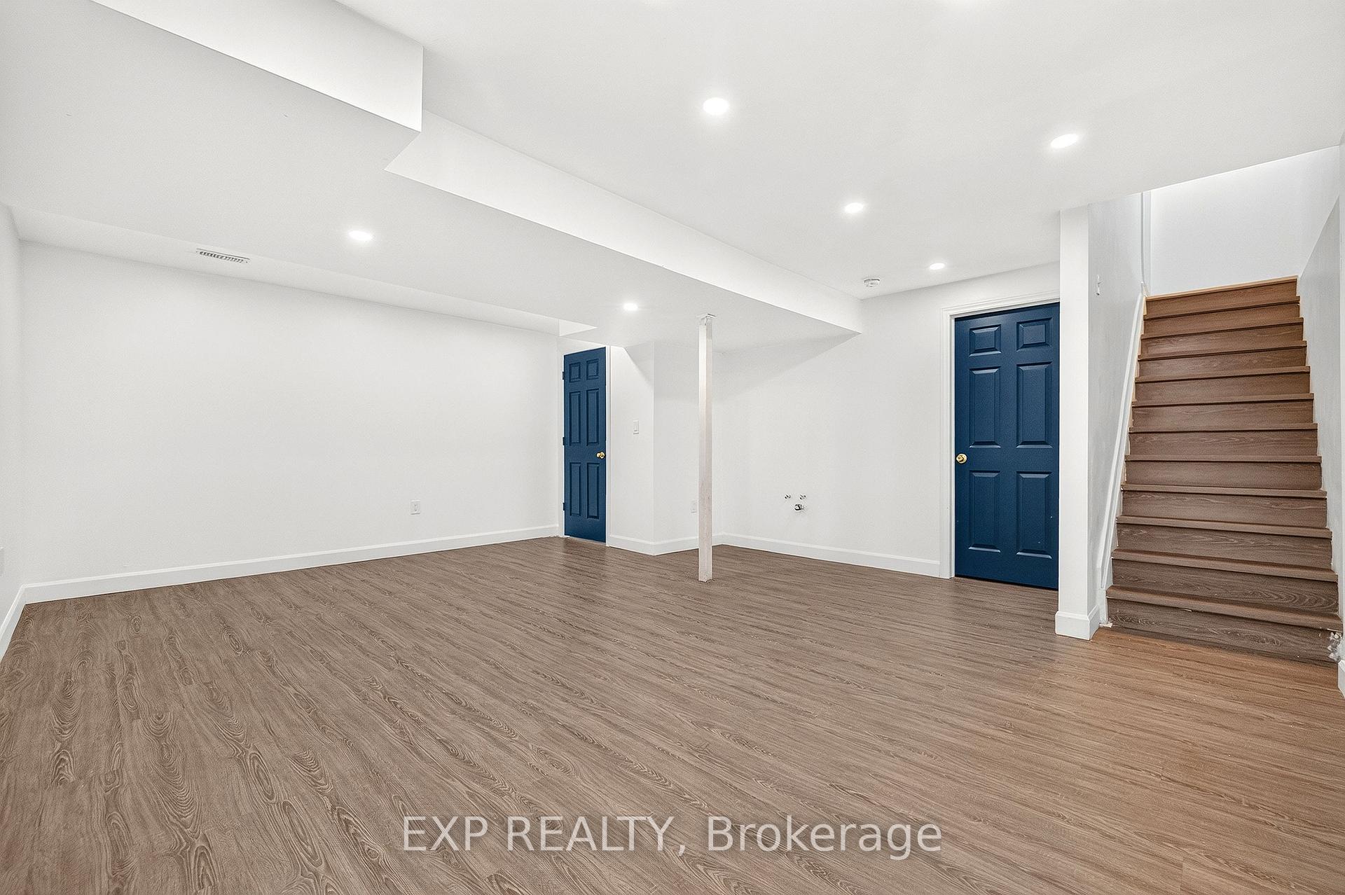 Photo 18 of Unit 15, 468 Doon Drive S, Kitchener, Doon South — HOMEH