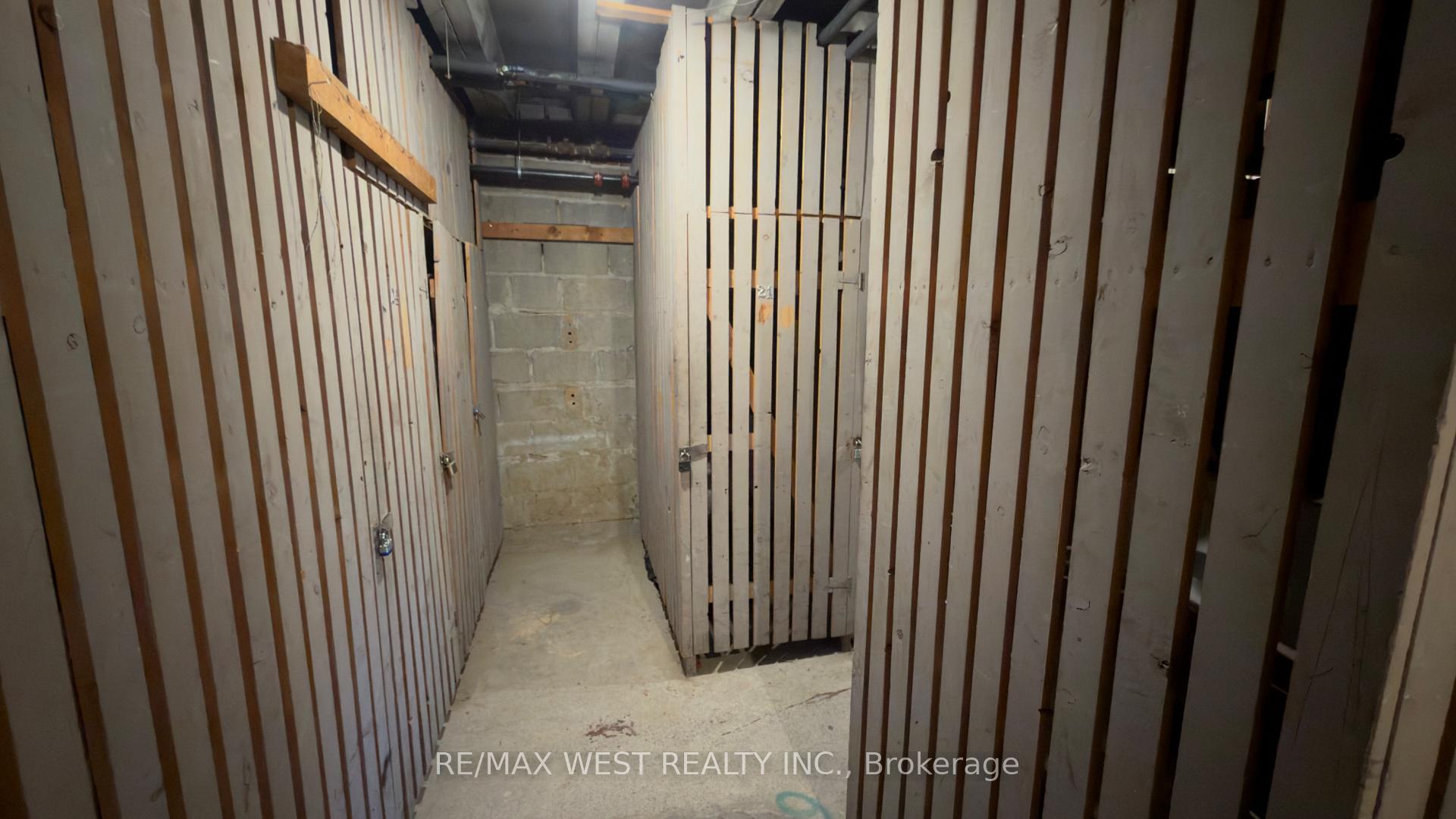 Photo 12 of Unit 29, 10 Crown Hill Place, Etobicoke, Stonegate-Queensway — HOMEH