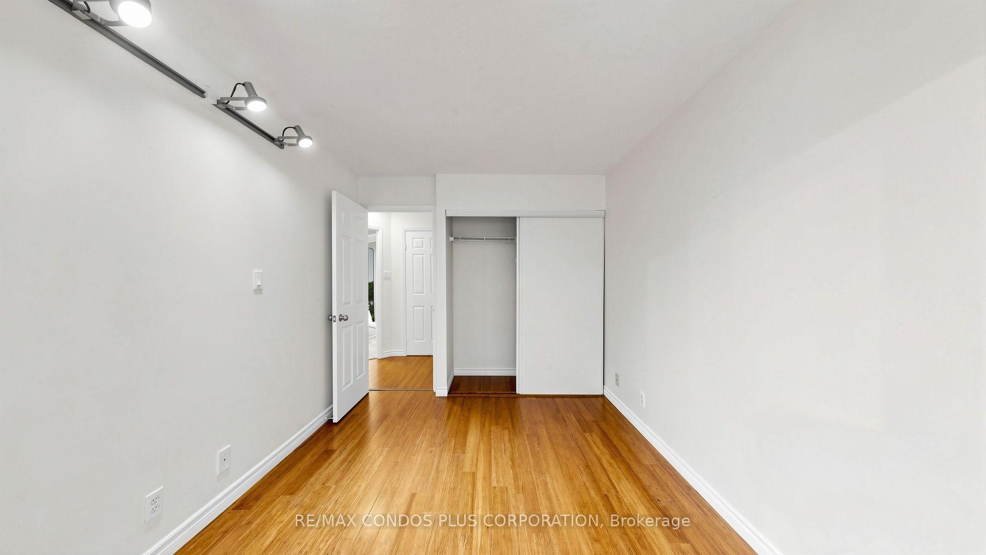 Photo 42 of Unit 702, 717 Bay Street, Toronto, Bay Street Corridor — HOMEH