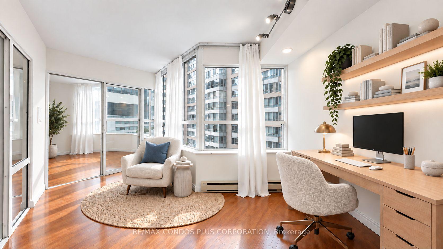 Photo 44 of Unit 702, 717 Bay Street, Toronto, Bay Street Corridor — HOMEH