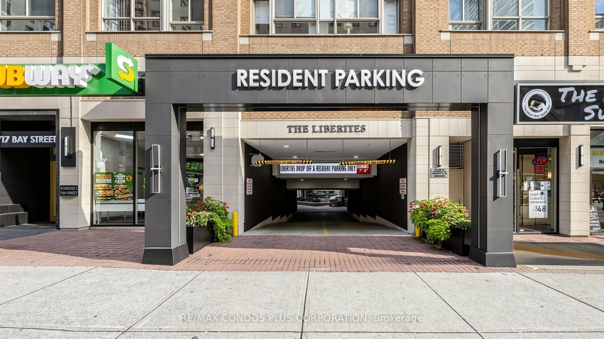 Photo 61 of Unit 702, 717 Bay Street, Toronto, Bay Street Corridor — HOMEH