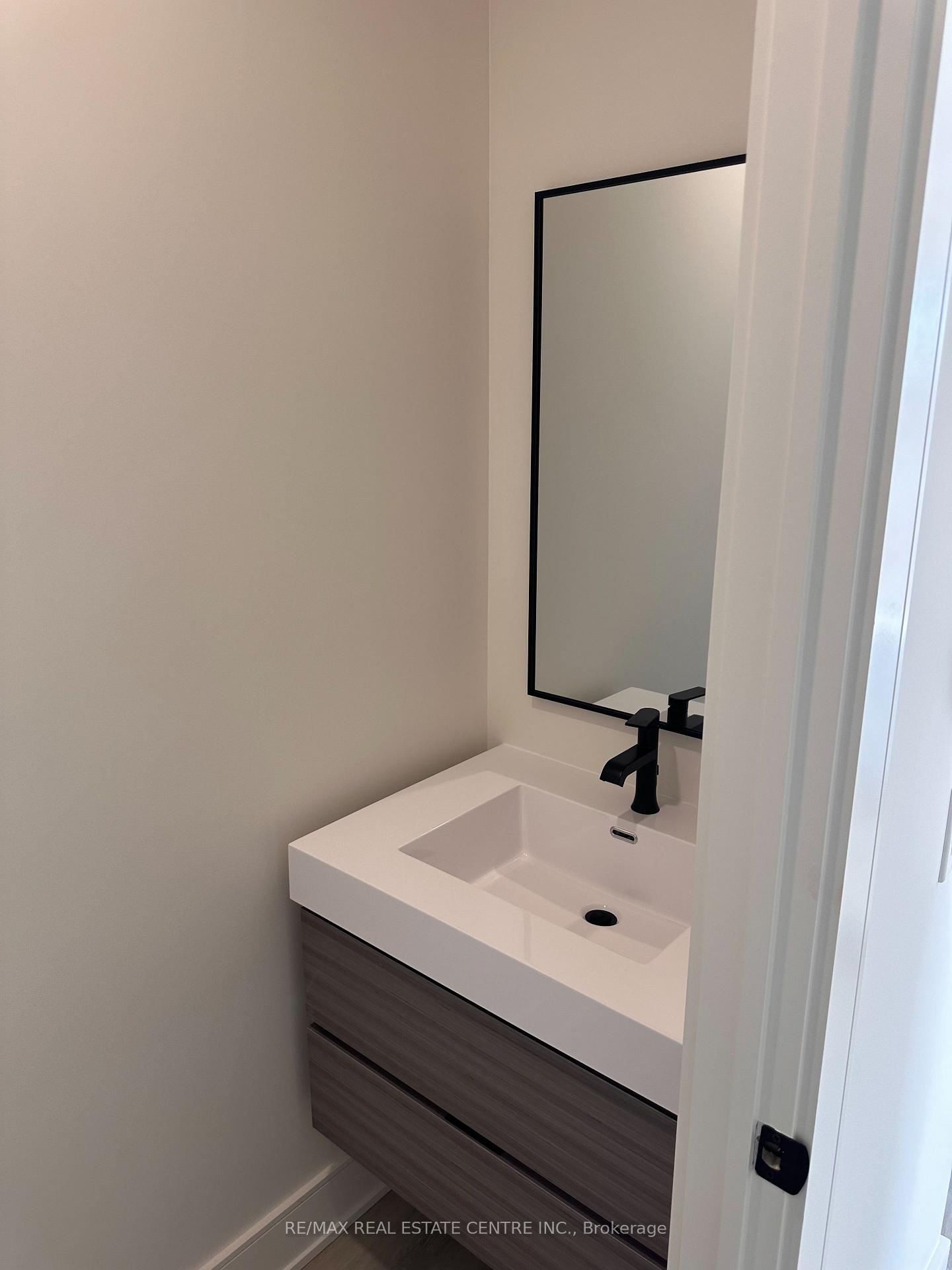 Photo 9 of 200 Ellis Avenue, St. Catharines, Oakdale — HOMEH