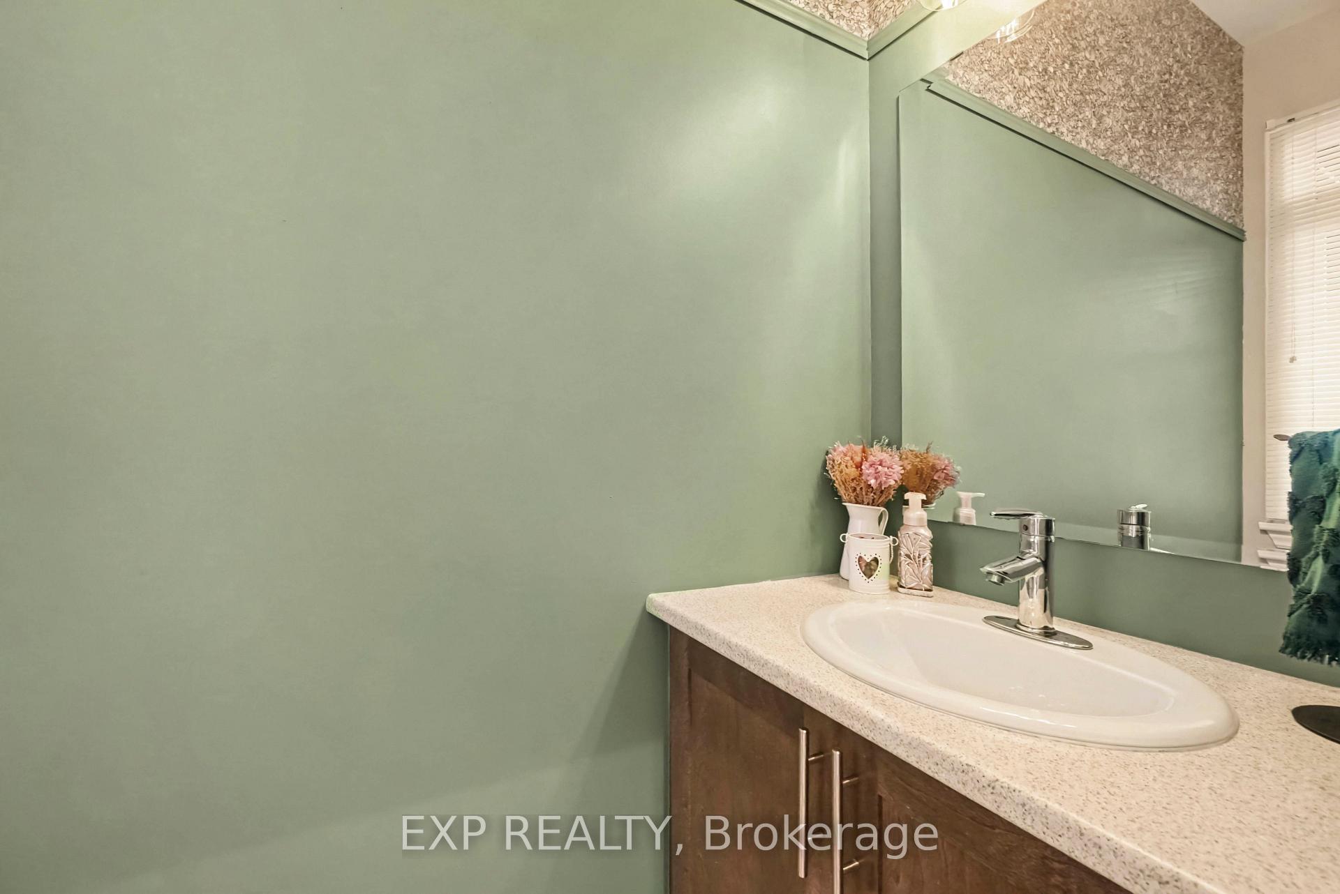 Photo 3 of 783 Brian Good Avenue, Ottawa, Riverside South/Gloucester Glen — HOMEH