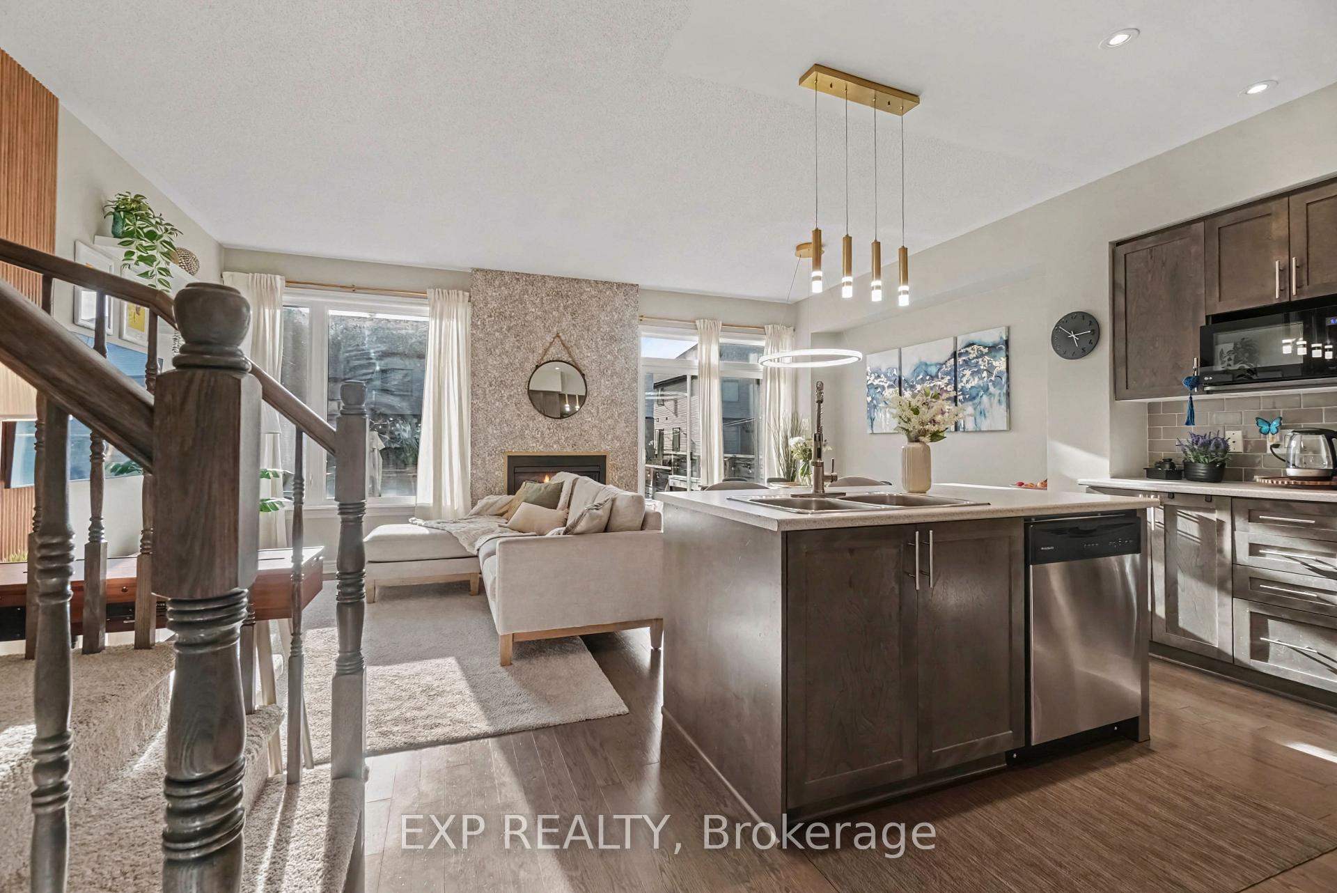 Photo 9 of 783 Brian Good Avenue, Ottawa, Riverside South/Gloucester Glen — HOMEH