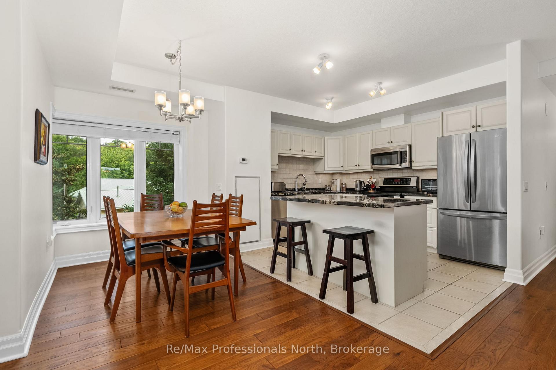 Photo 7 of Unit 207, 110 Steamship Bay Road, Gravenhurst, Muskoka (S) — HOMEH