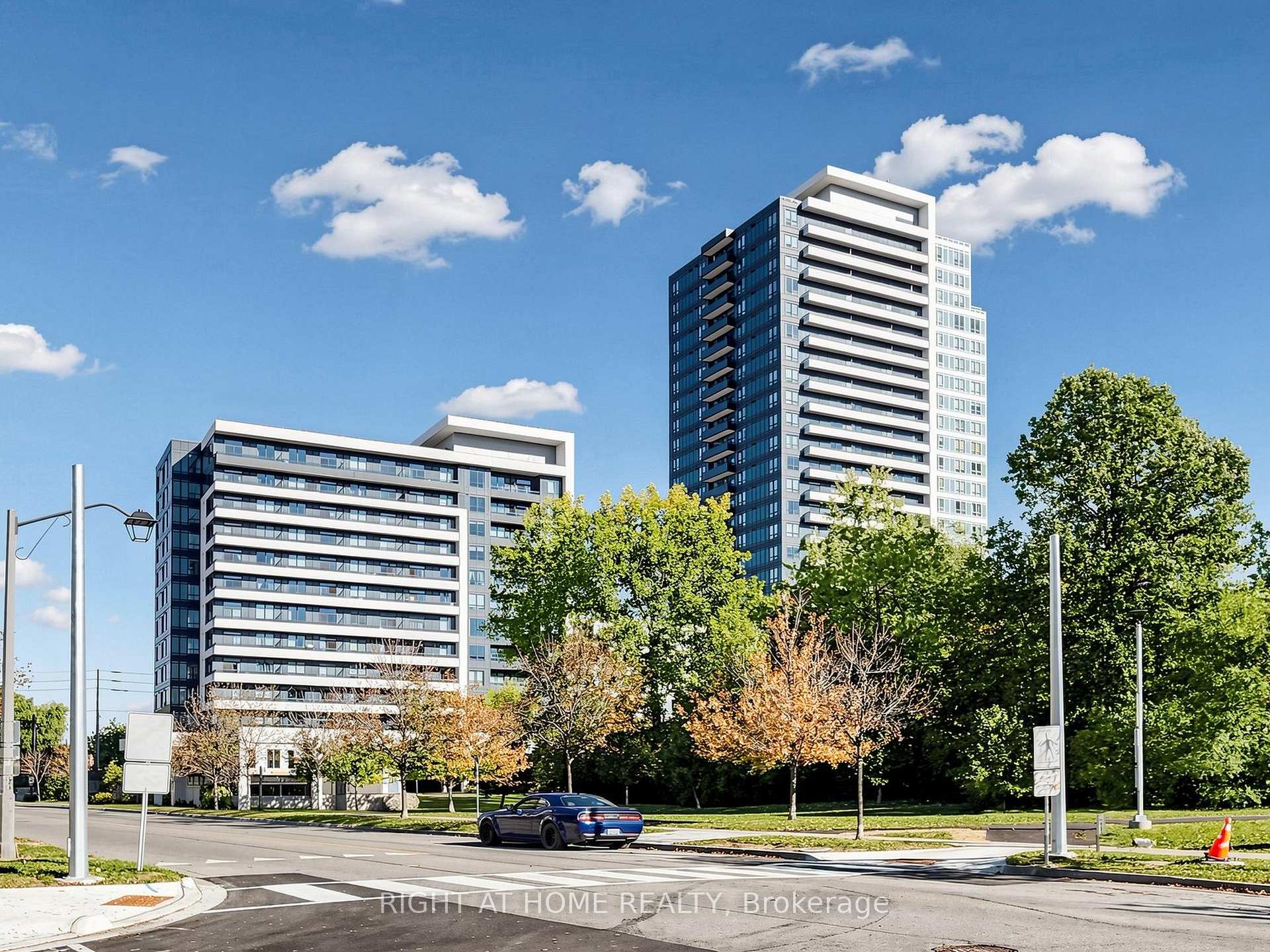 Photo 2 of Unit 2508, 7890 Bathurst Street, Vaughan, Beverley Glen — HOMEH