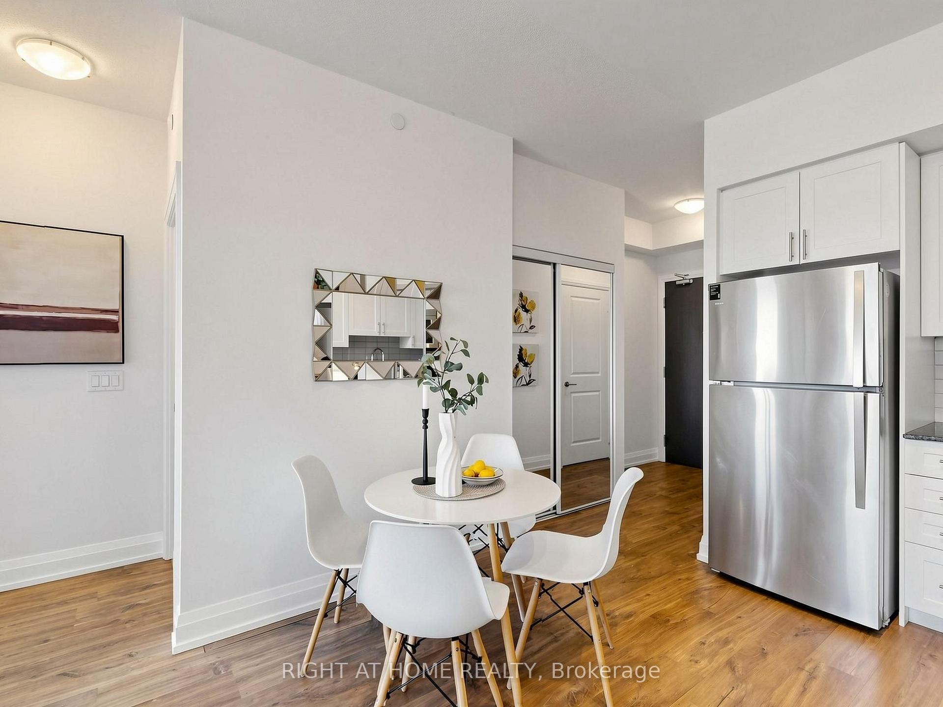 Photo 14 of Unit 2508, 7890 Bathurst Street, Vaughan, Beverley Glen — HOMEH