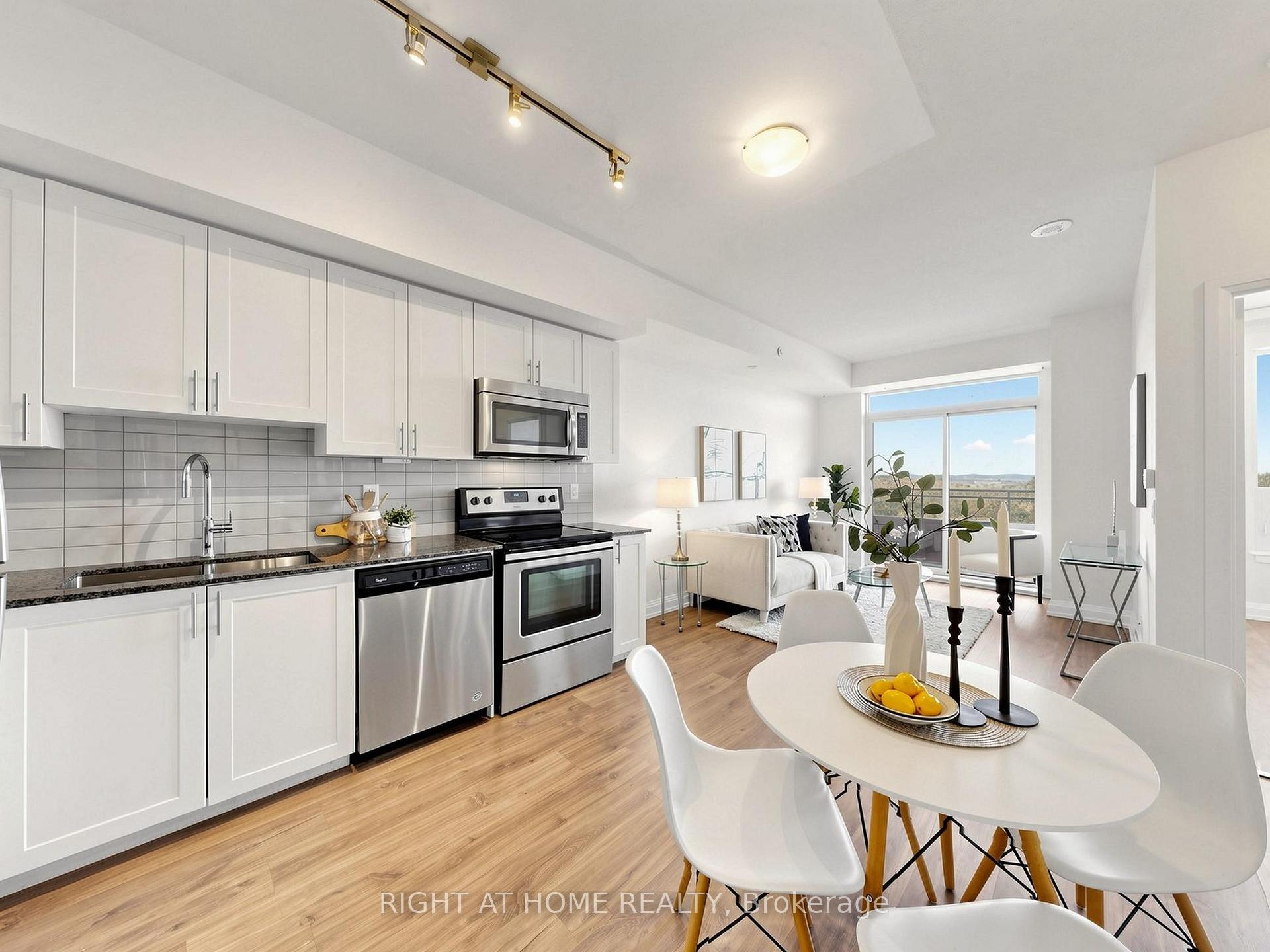 Photo 15 of Unit 2508, 7890 Bathurst Street, Vaughan, Beverley Glen — HOMEH