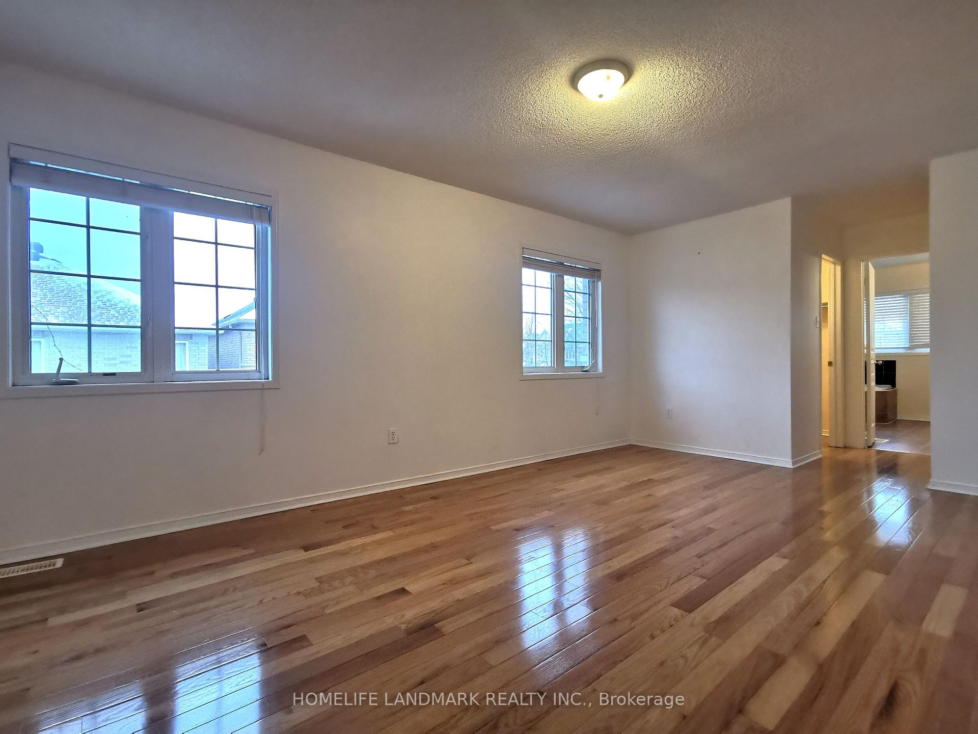 Photo 11 of 631 Fred Mclaren Boulevard, Markham, Wismer — HOMEH