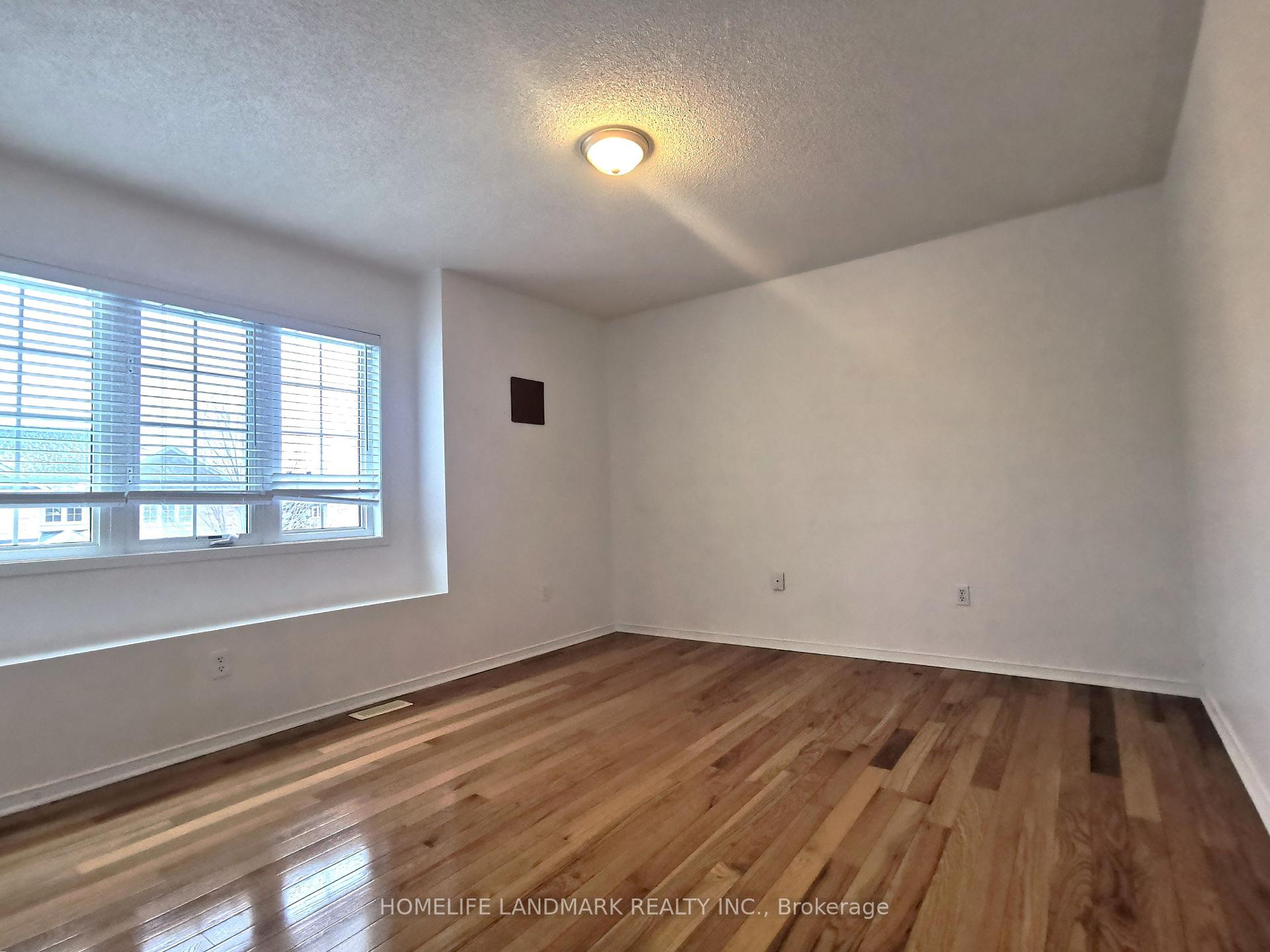Photo 13 of 631 Fred Mclaren Boulevard, Markham, Wismer — HOMEH