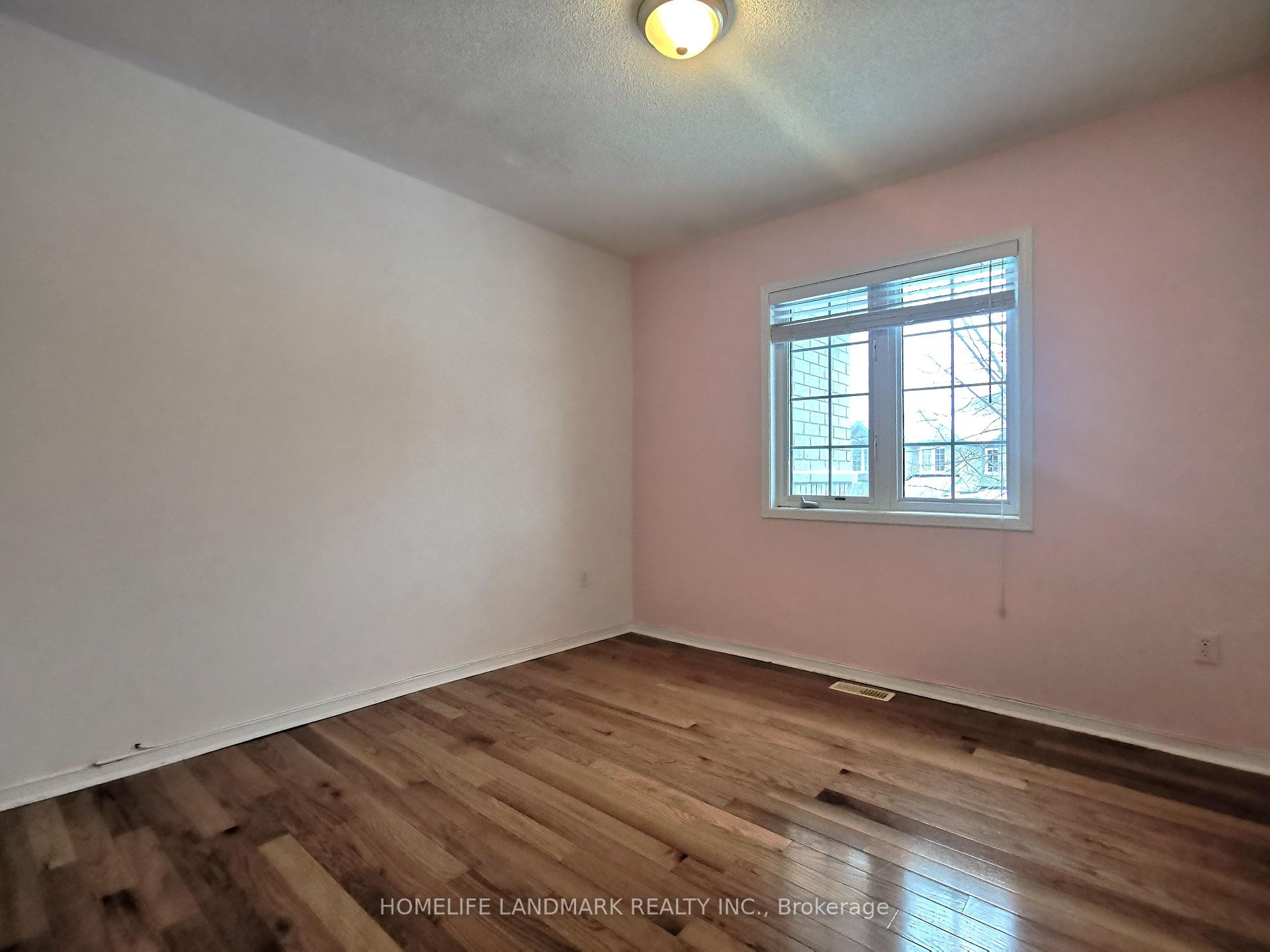 Photo 14 of 631 Fred Mclaren Boulevard, Markham, Wismer — HOMEH