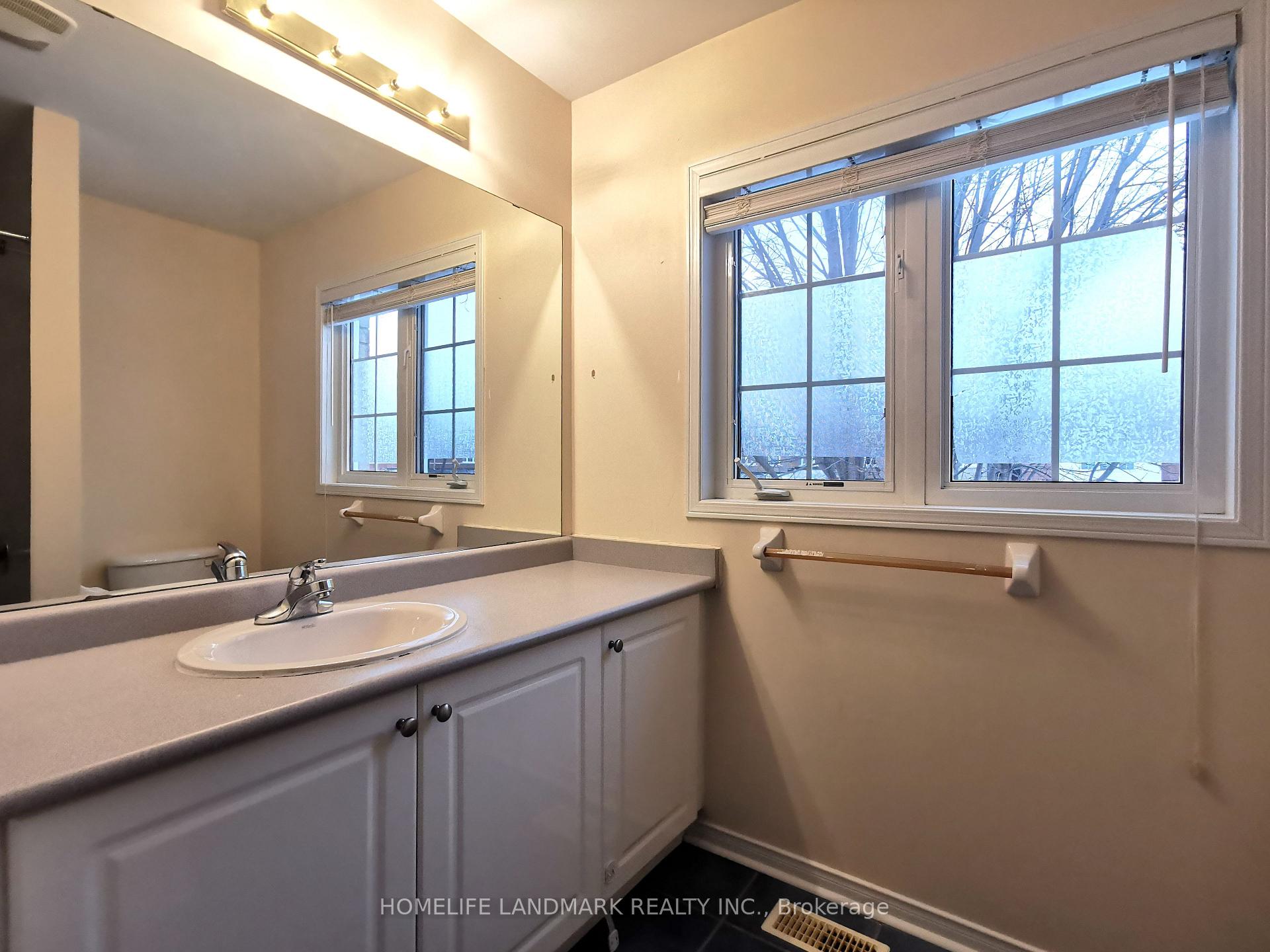 Photo 16 of 631 Fred Mclaren Boulevard, Markham, Wismer — HOMEH