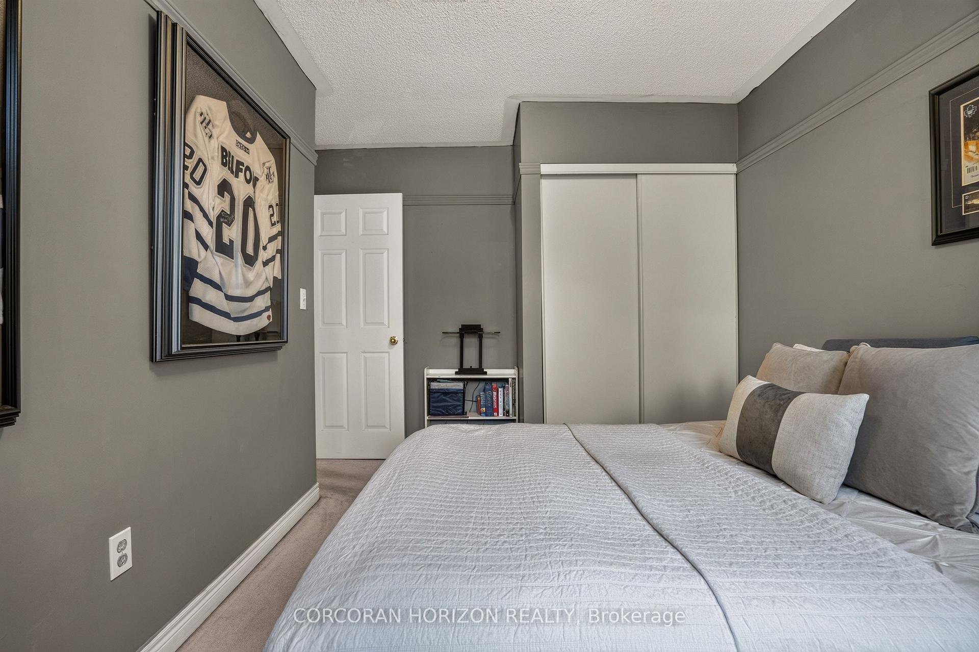 Photo 13 of Unit 14, 2871 Darien Road, Burlington, Rose — HOMEH