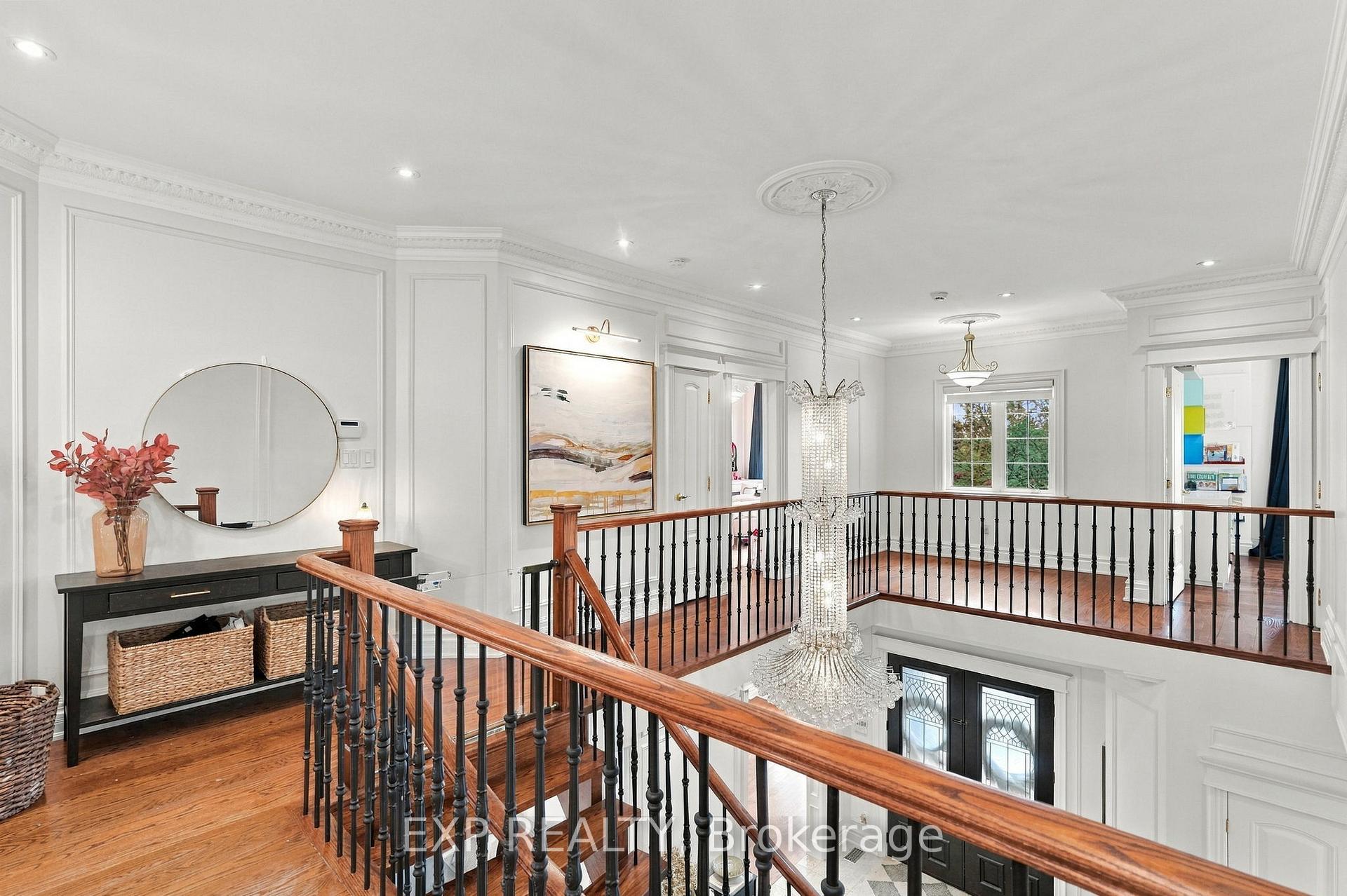 Photo 12 of 412 Manhattan Drive, Markham, Unionville — HOMEH