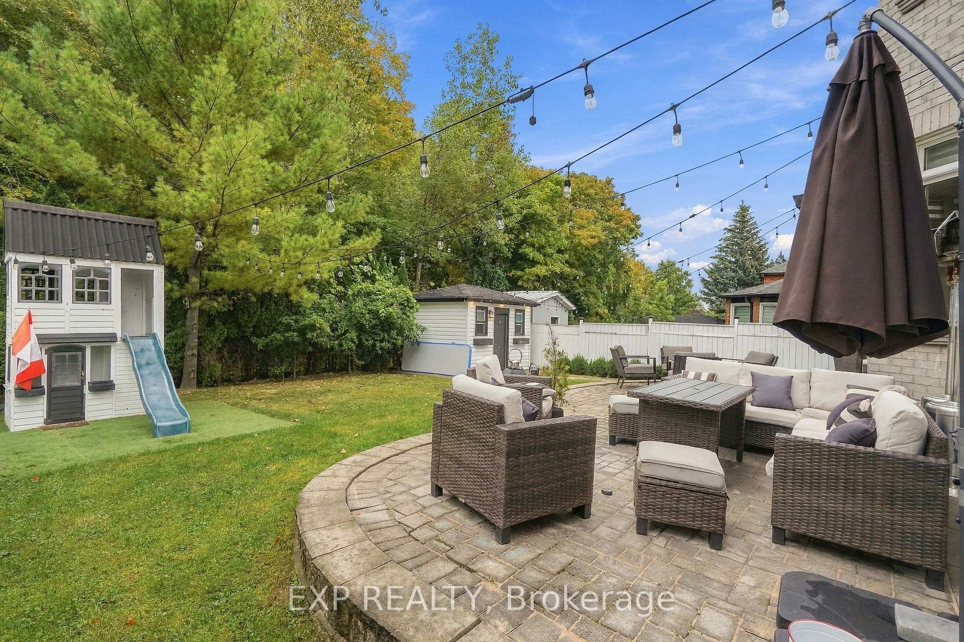 Photo 25 of 412 Manhattan Drive, Markham, Unionville — HOMEH