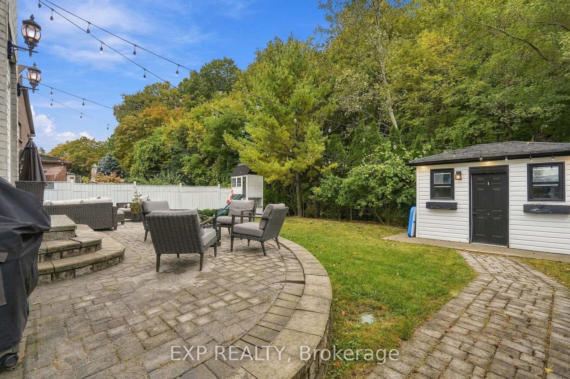 Photo 26 of 412 Manhattan Drive, Markham, Unionville — HOMEH