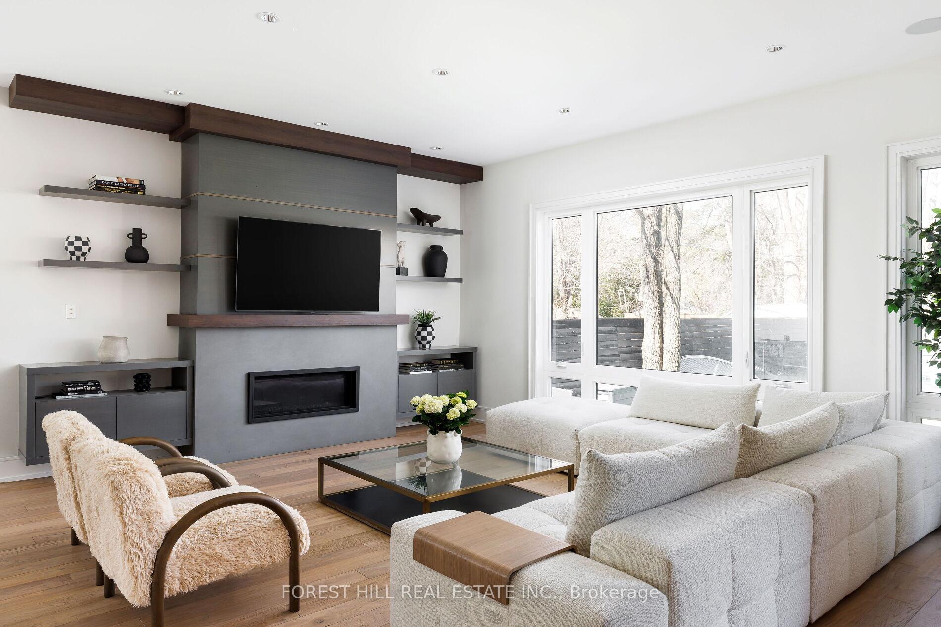 Photo 4 of 8 Nora Road, Etobicoke, Islington-City Centre West — HOMEH