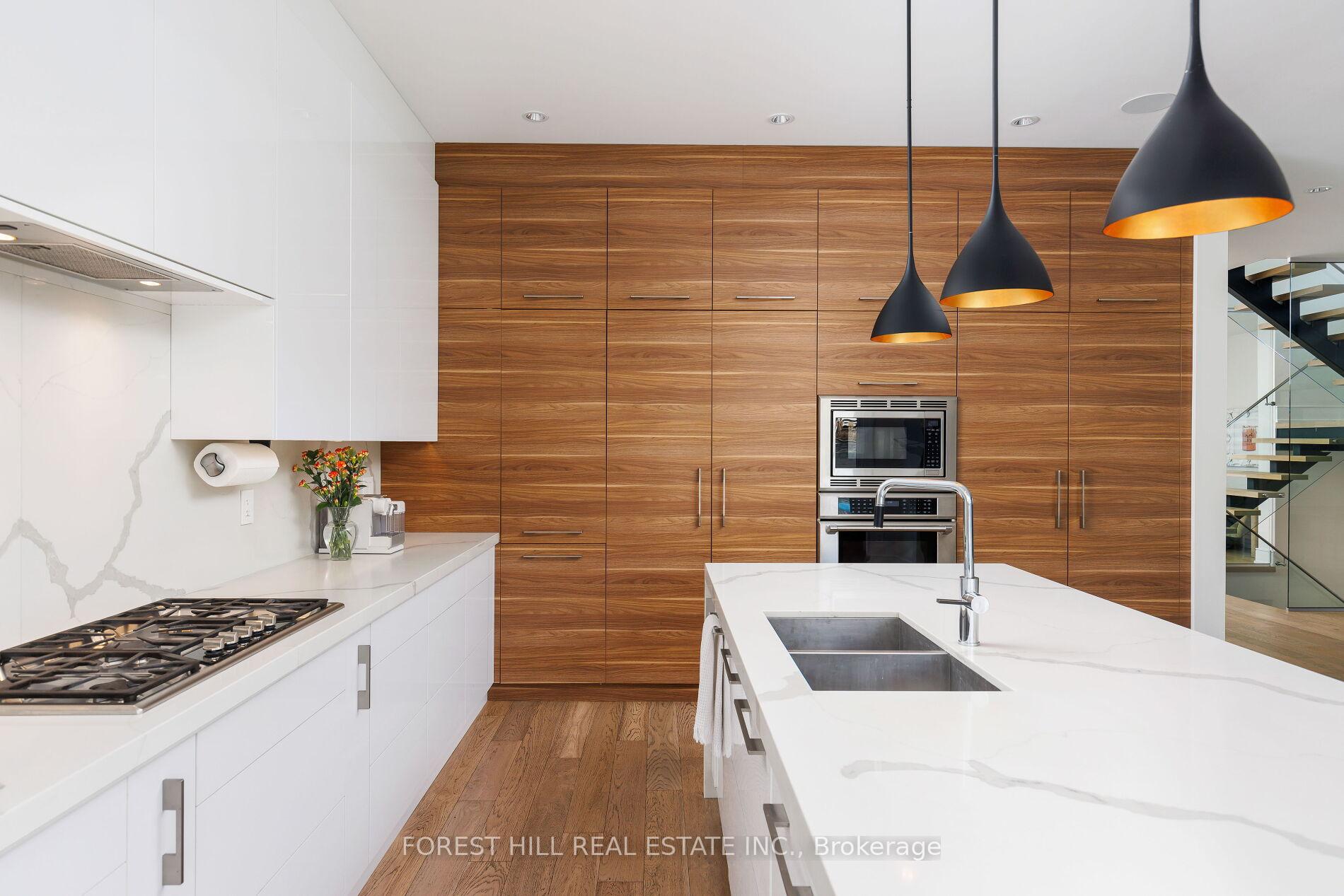 Photo 13 of 8 Nora Road, Etobicoke, Islington-City Centre West — HOMEH