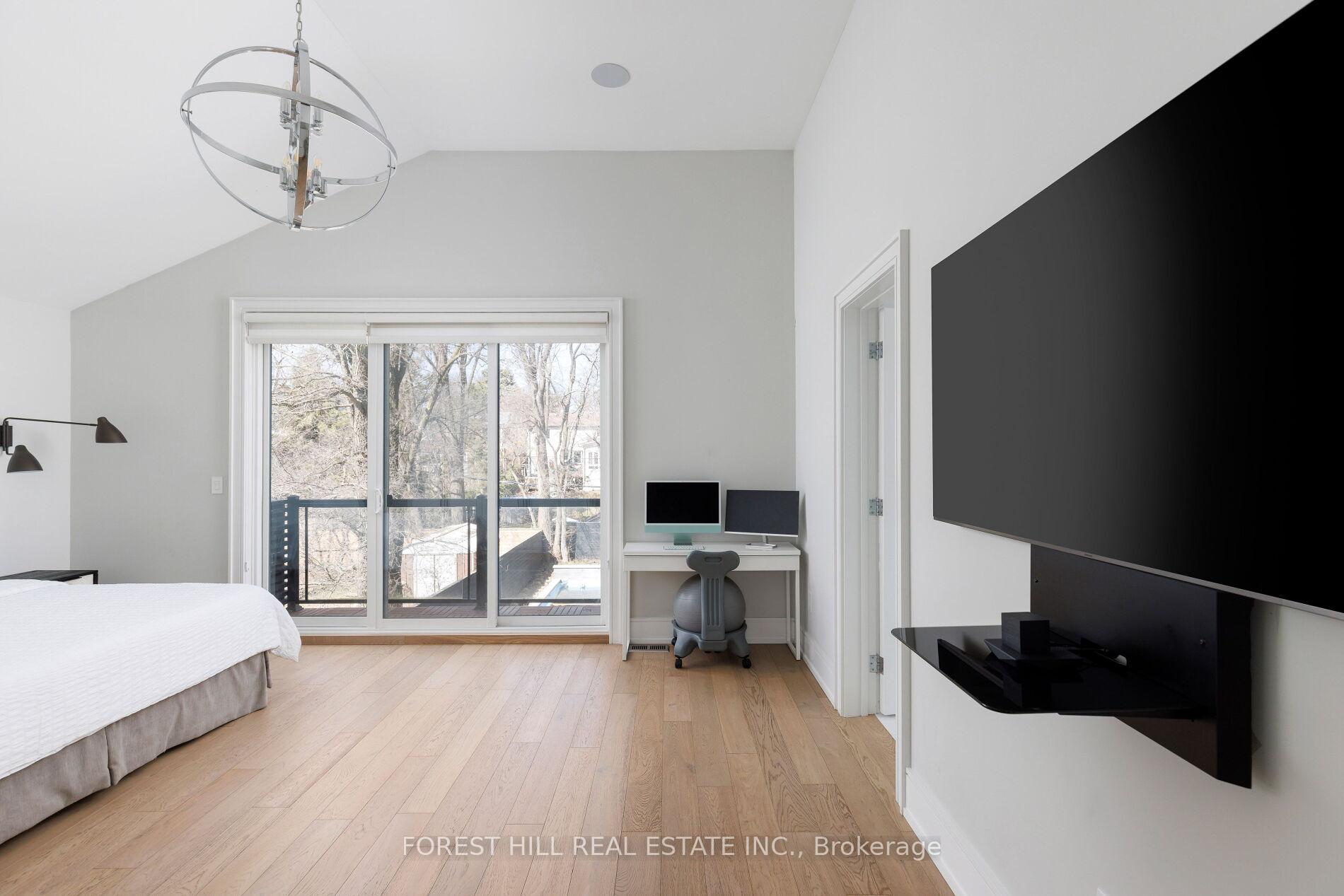 Photo 22 of 8 Nora Road, Etobicoke, Islington-City Centre West — HOMEH
