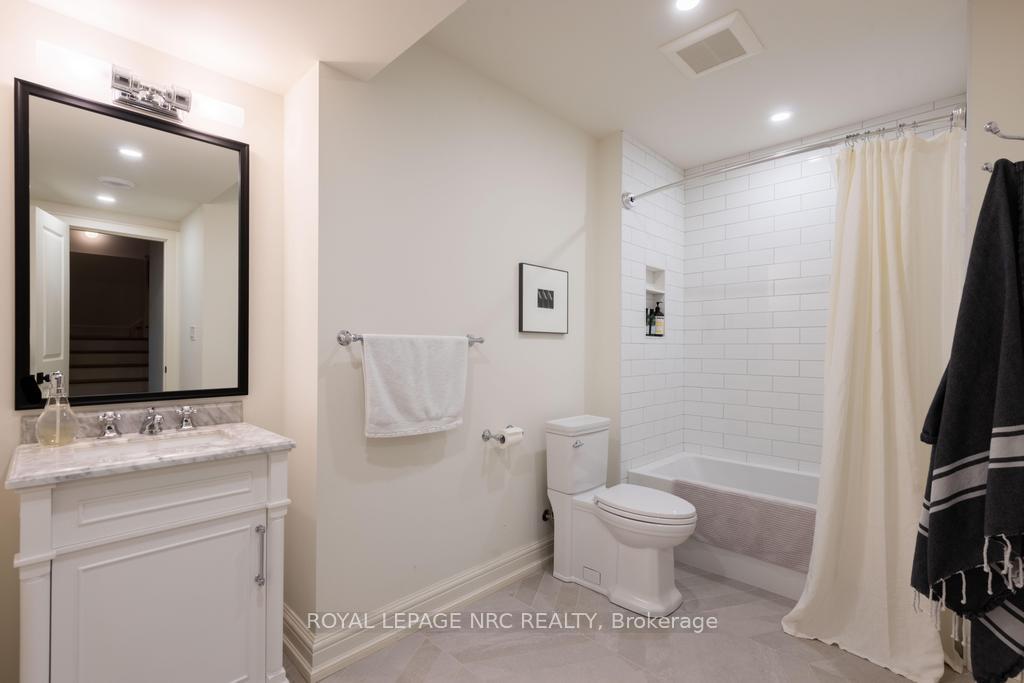 Photo 36 of 166 Dalhousie Avenue, St. Catharines, Port Dalhousie — HOMEH