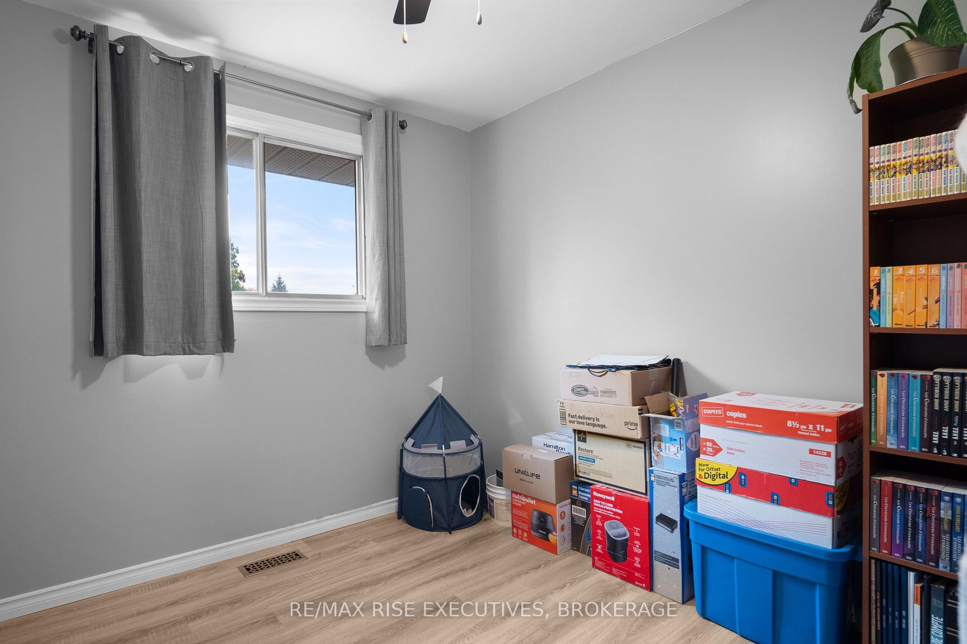 Photo 25 of 18 Carriage Court, Kingston, Rideau — HOMEH