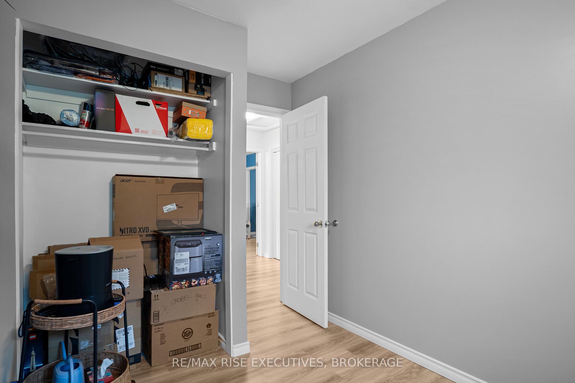 Photo 26 of 18 Carriage Court, Kingston, Rideau — HOMEH