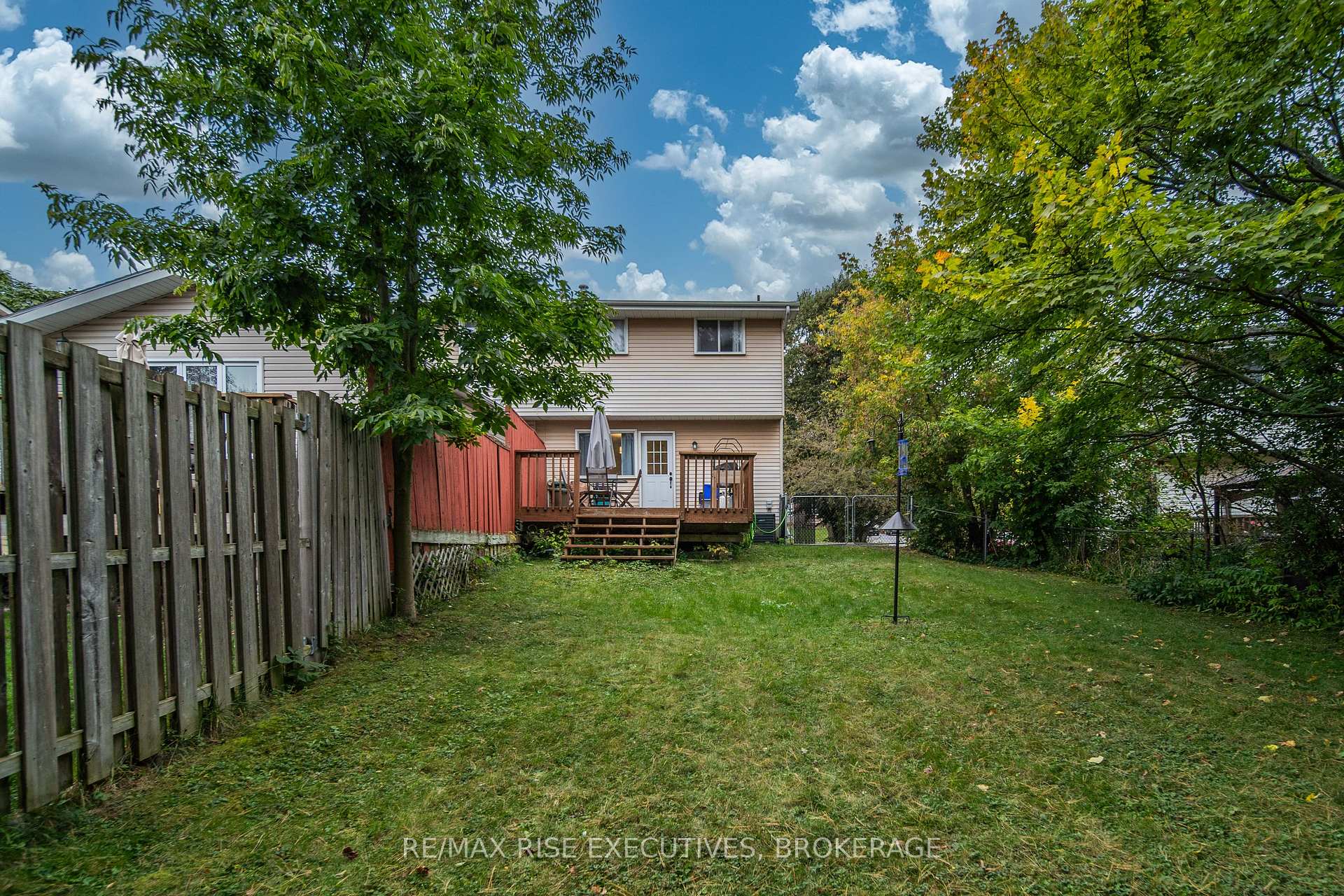 Photo 34 of 18 Carriage Court, Kingston, Rideau — HOMEH