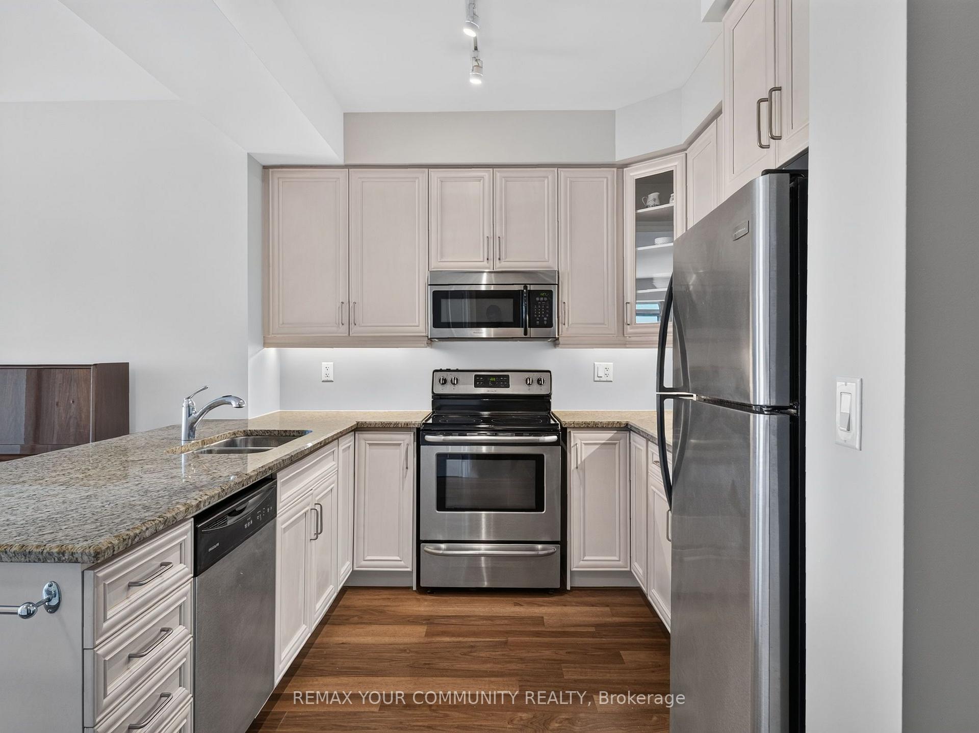 Photo 6 of Unit 306, 180 John Way, Aurora, Bayview Wellington — HOMEH