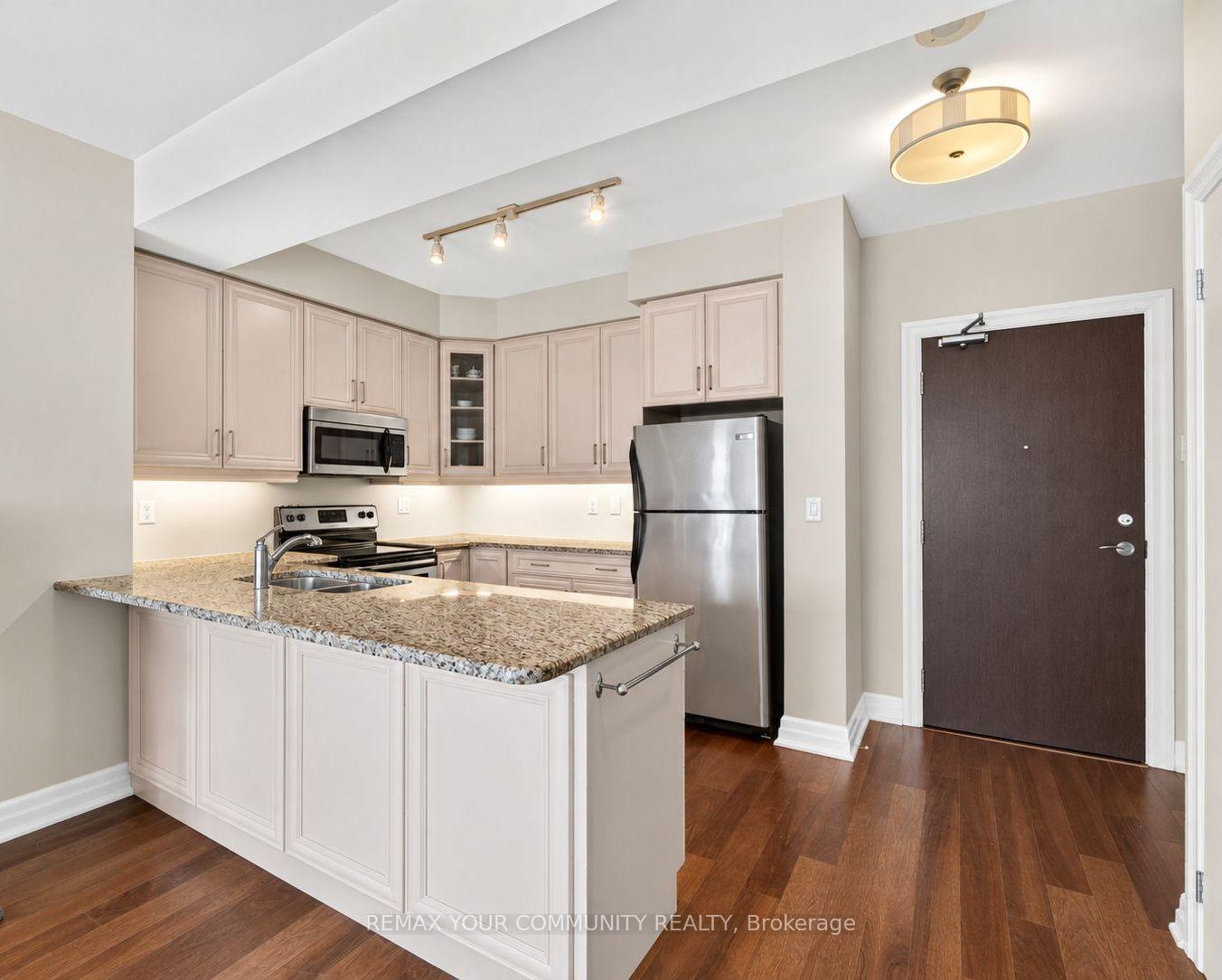 Photo 7 of Unit 306, 180 John Way, Aurora, Bayview Wellington — HOMEH
