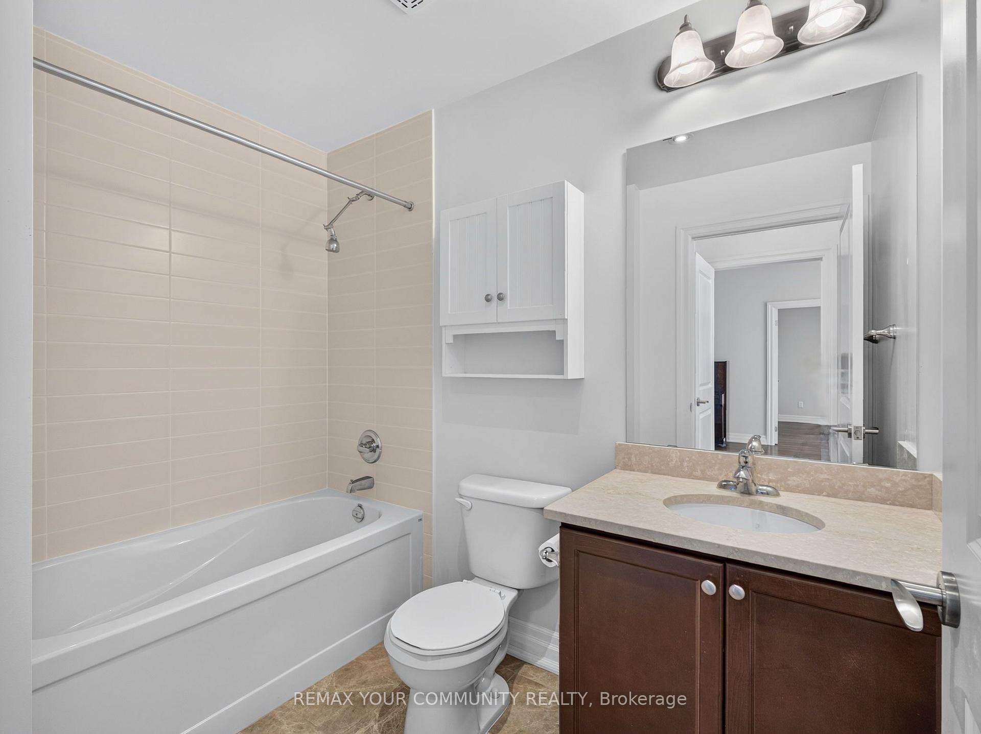 Photo 15 of Unit 306, 180 John Way, Aurora, Bayview Wellington — HOMEH