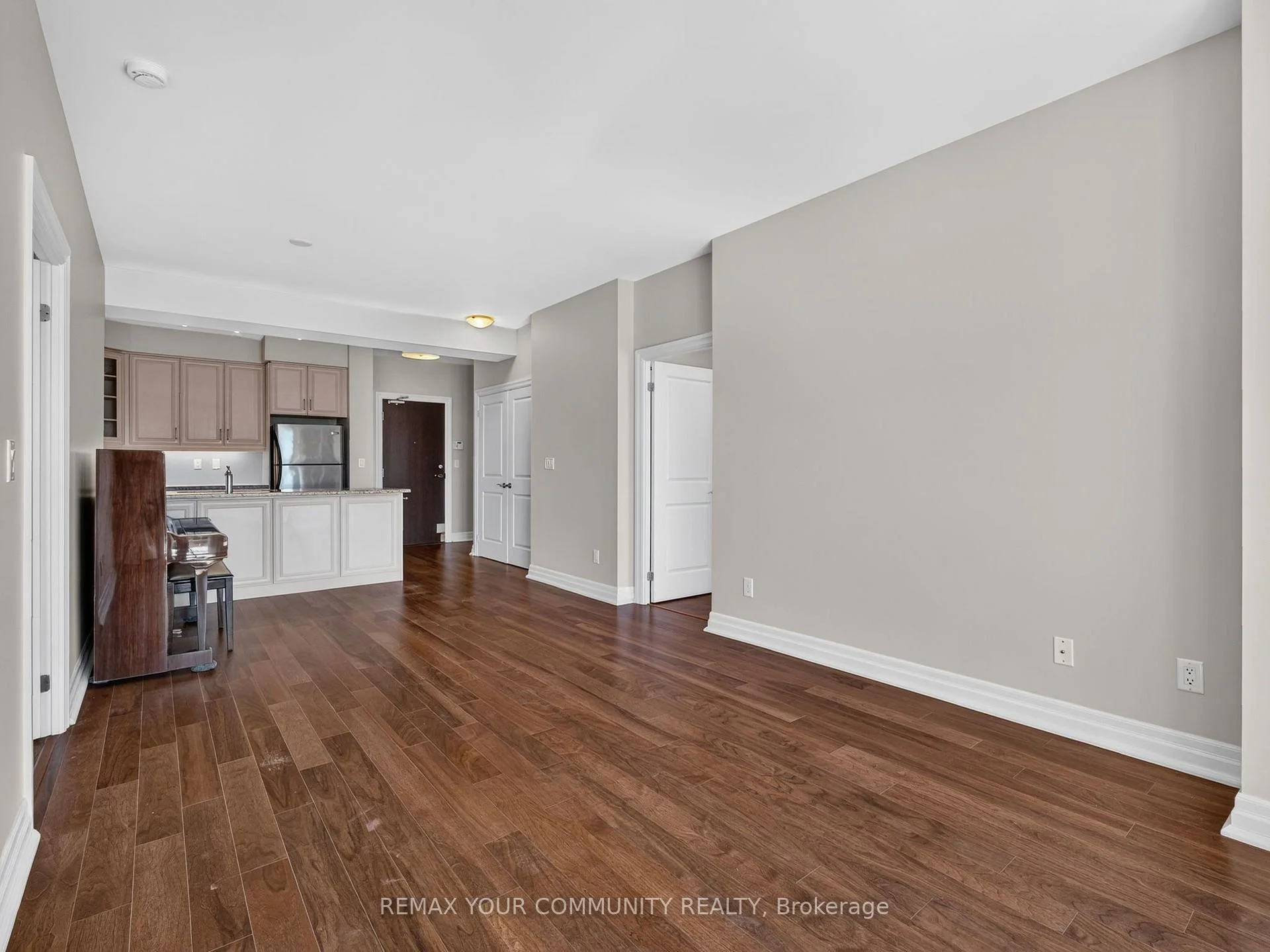Photo 16 of Unit 306, 180 John Way, Aurora, Bayview Wellington — HOMEH