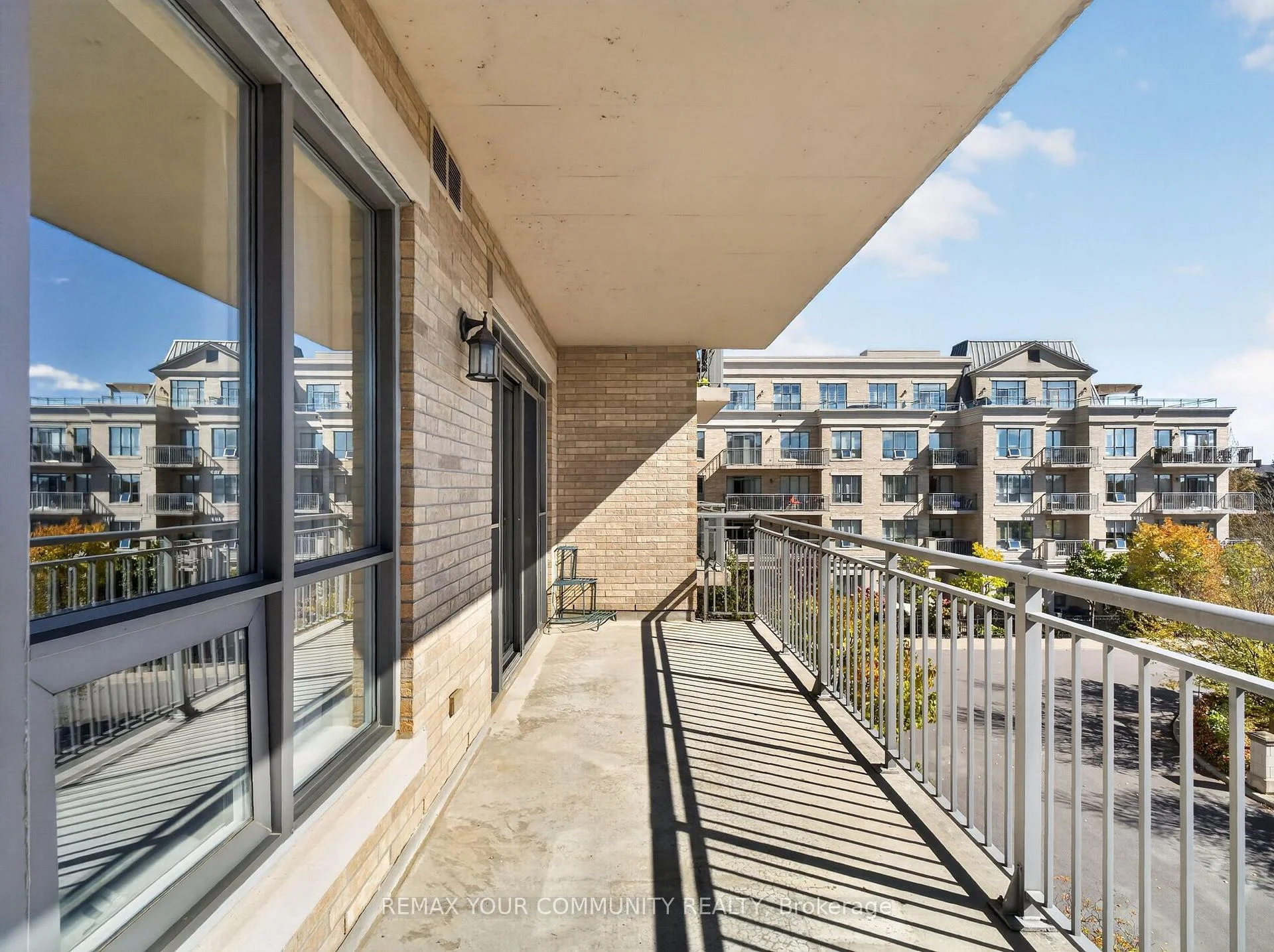 Photo 48 of Unit 306, 180 John Way, Aurora, Bayview Wellington — HOMEH