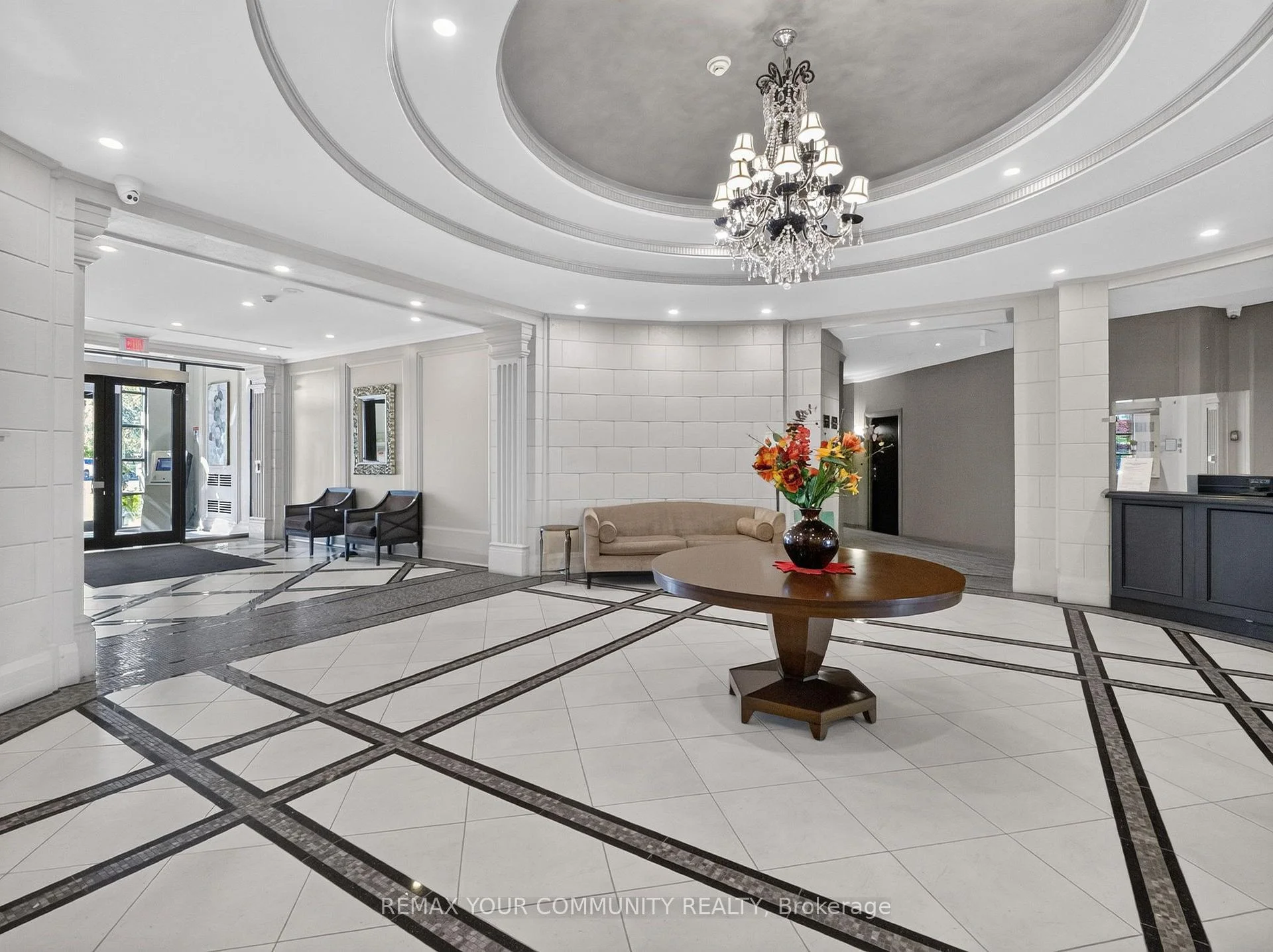Photo 59 of Unit 306, 180 John Way, Aurora, Bayview Wellington — HOMEH