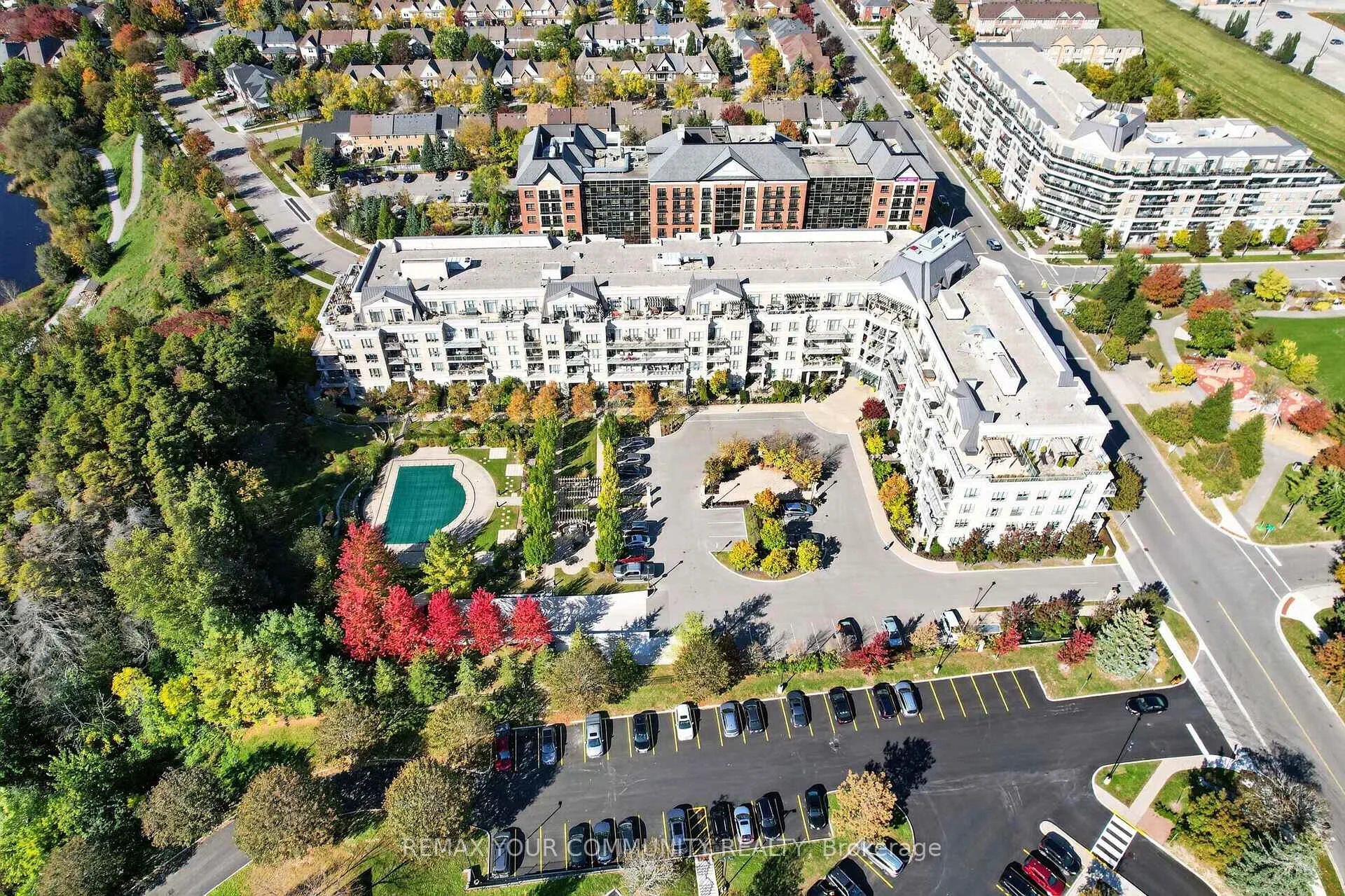 Photo 66 of Unit 306, 180 John Way, Aurora, Bayview Wellington — HOMEH