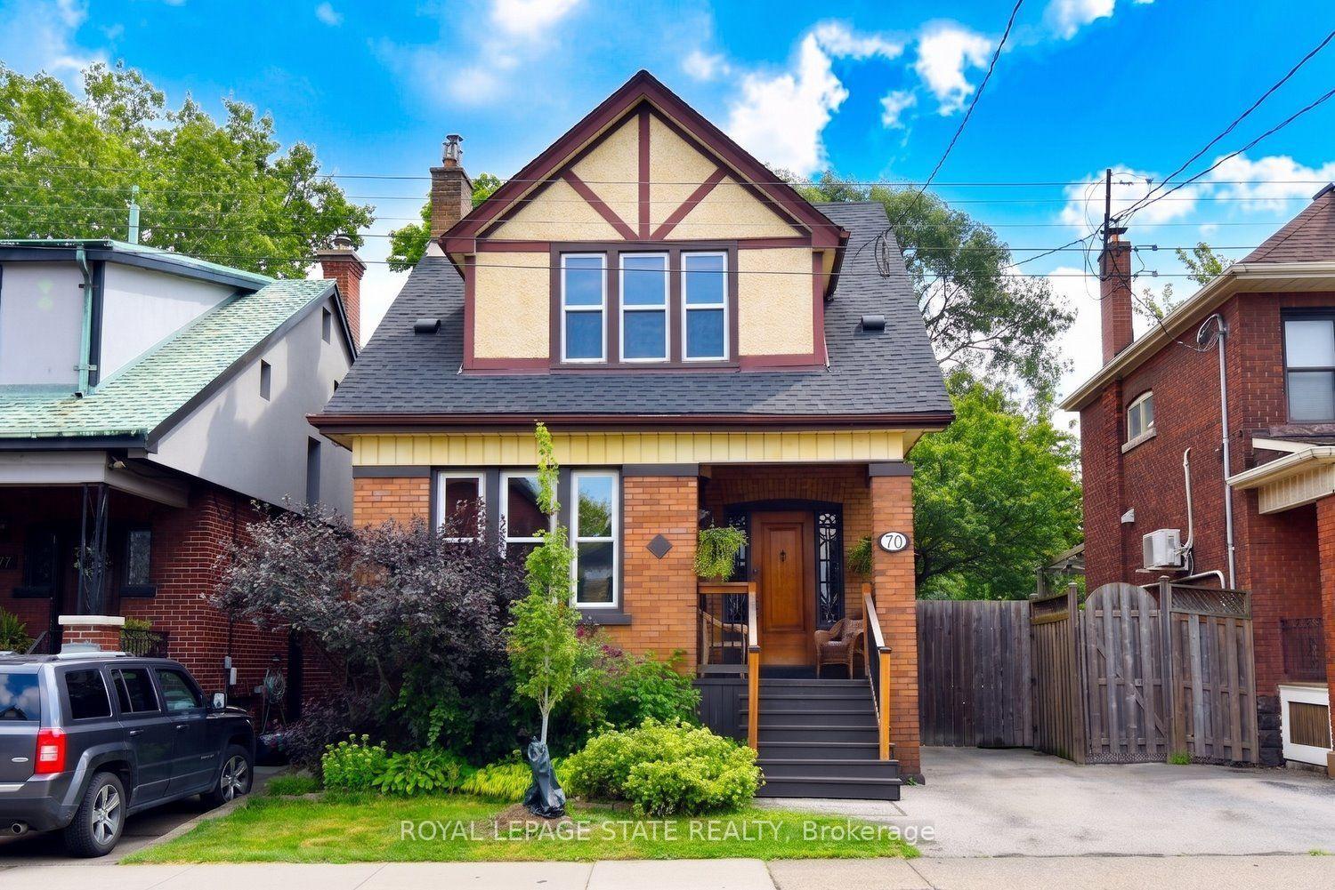 Photo 2 of 70 Kensington Avenue N, Hamilton, Crown Point — HOMEH