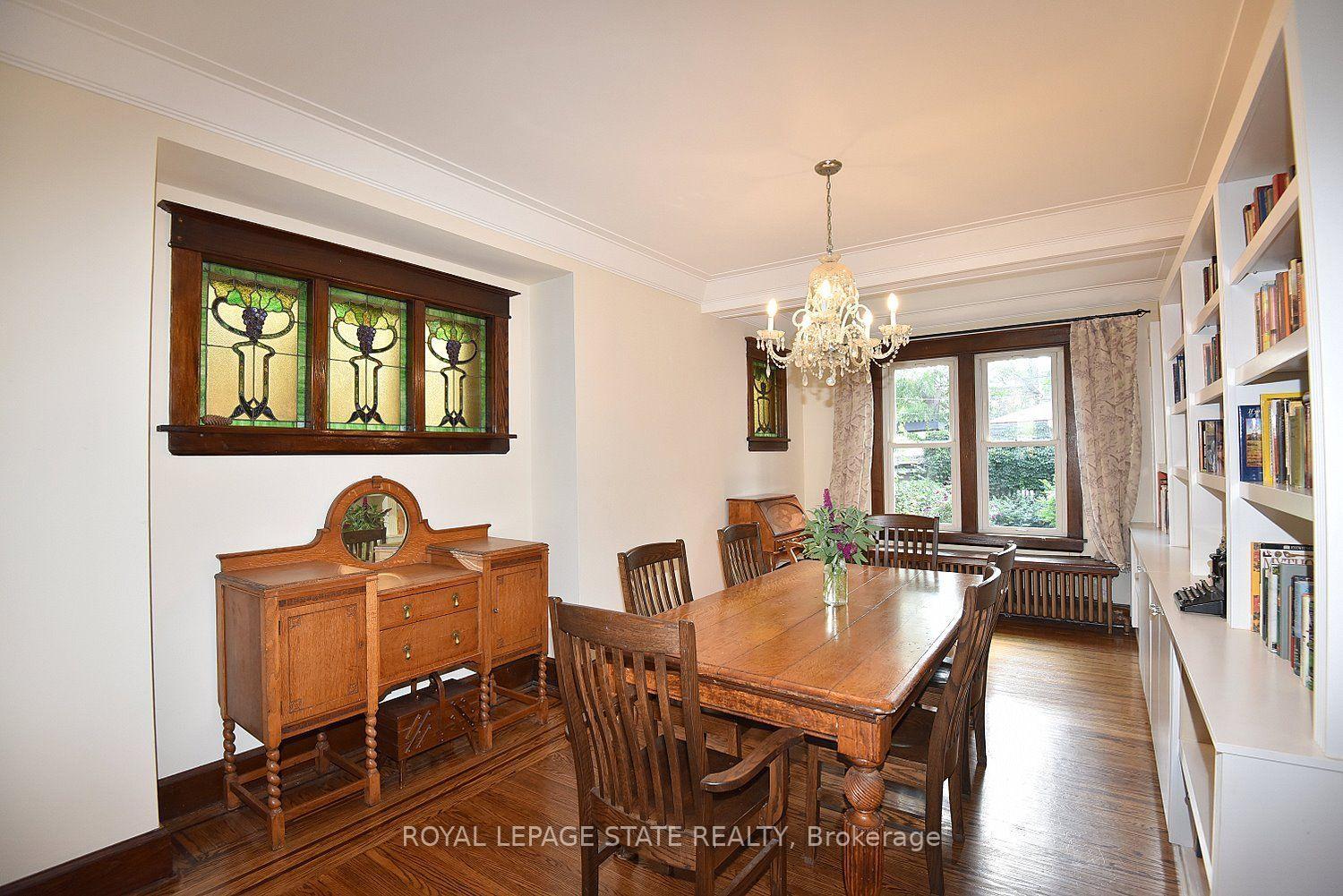 Photo 18 of 70 Kensington Avenue N, Hamilton, Crown Point — HOMEH