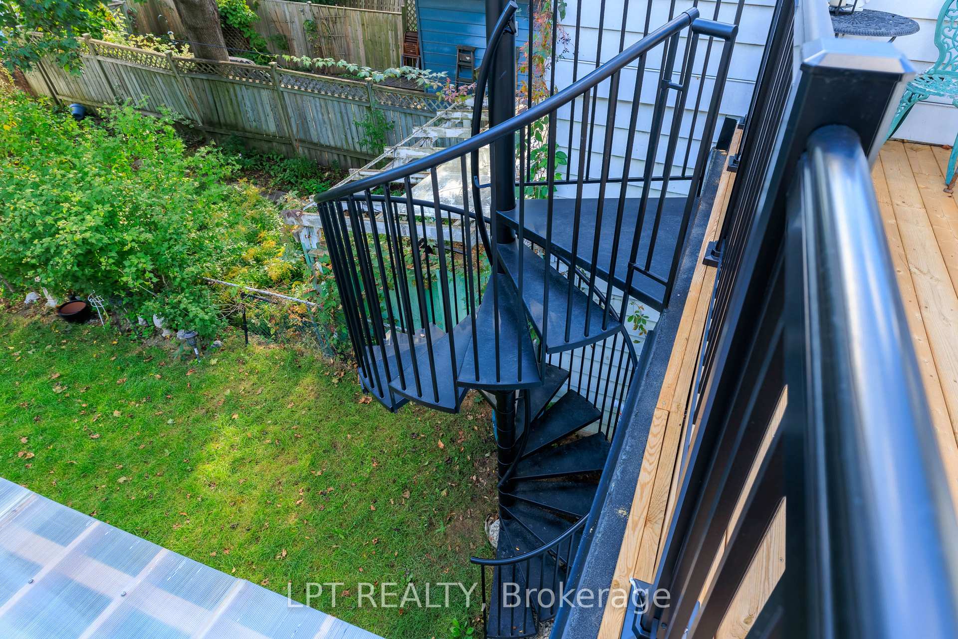 Photo 9 of Unit A, 627 Crawford Street, Toronto, Palmerston-Little Italy — HOMEH