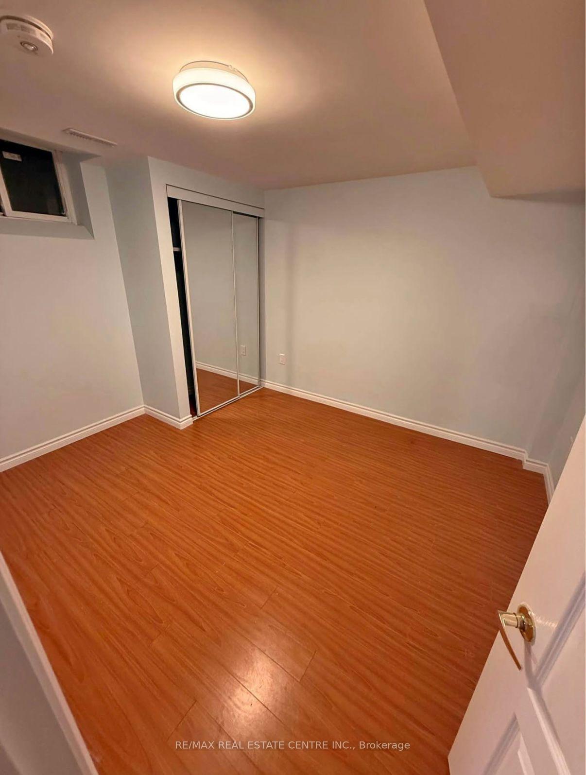 Photo 5 of Unit BSMT, 66 Mistdale Crescent, Brampton, Fletcher's Meadow — HOMEH