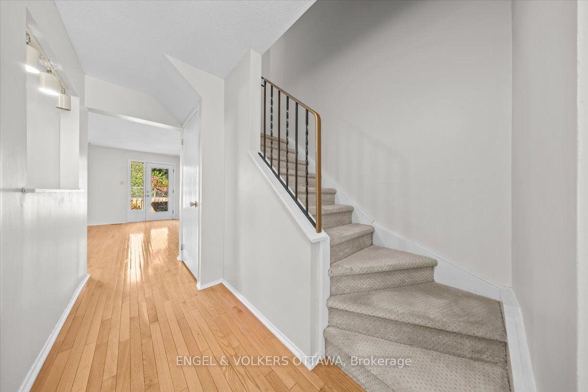 Photo 16 of Unit 35, 75 Angela Private, Ottawa, Heron Gate/Industrial Park — HOMEH