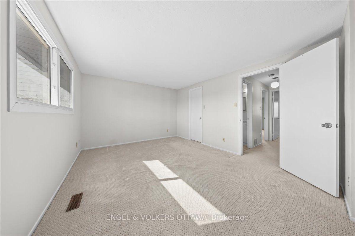 Photo 20 of Unit 35, 75 Angela Private, Ottawa, Heron Gate/Industrial Park — HOMEH
